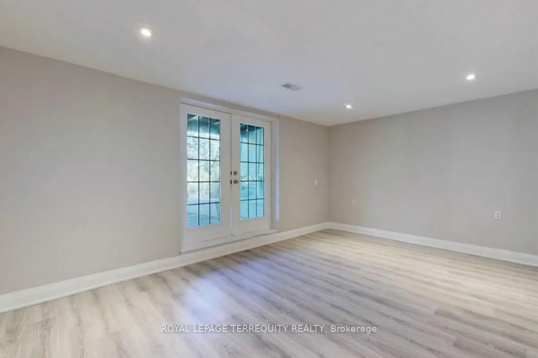 Photo 5 of Unit Bsmt, 22 Rouge Street, Markham, Vinegar Hill — HOMEH