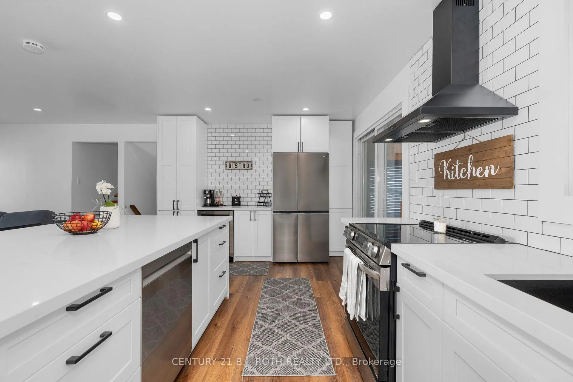 Photo 13 of 5812 County Rd 90, Springwater, Rural Springwater — HOMEH