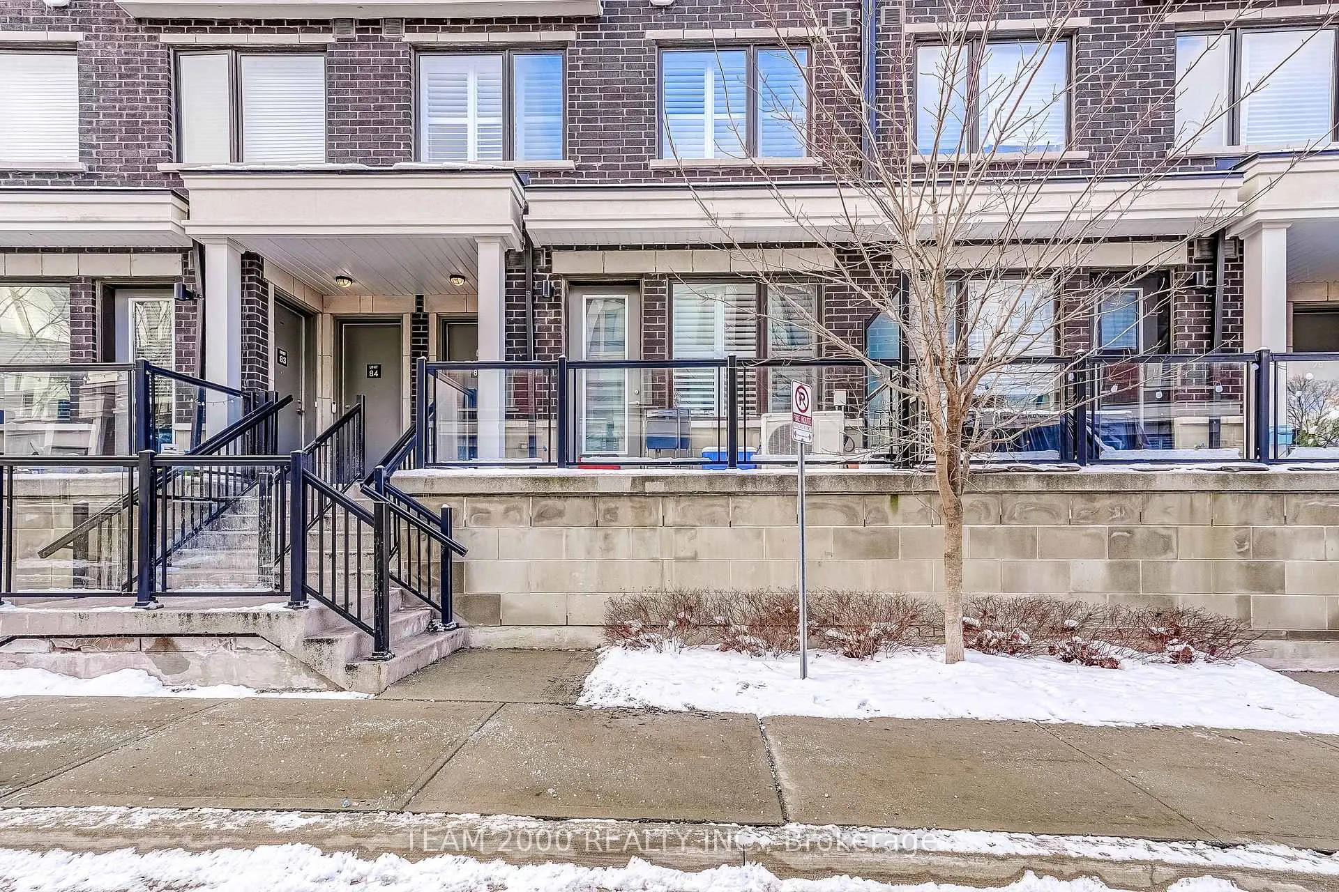 Photo 7 of Unit 81, 400 Alex Gardner Circle, Aurora, Aurora Village — HOMEH