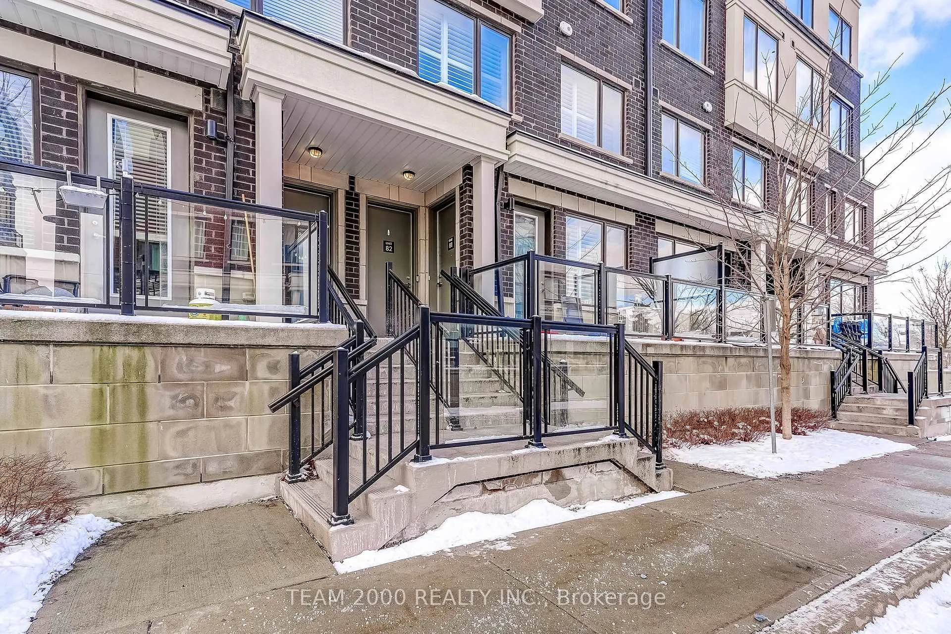 Photo 8 of Unit 81, 400 Alex Gardner Circle, Aurora, Aurora Village — HOMEH
