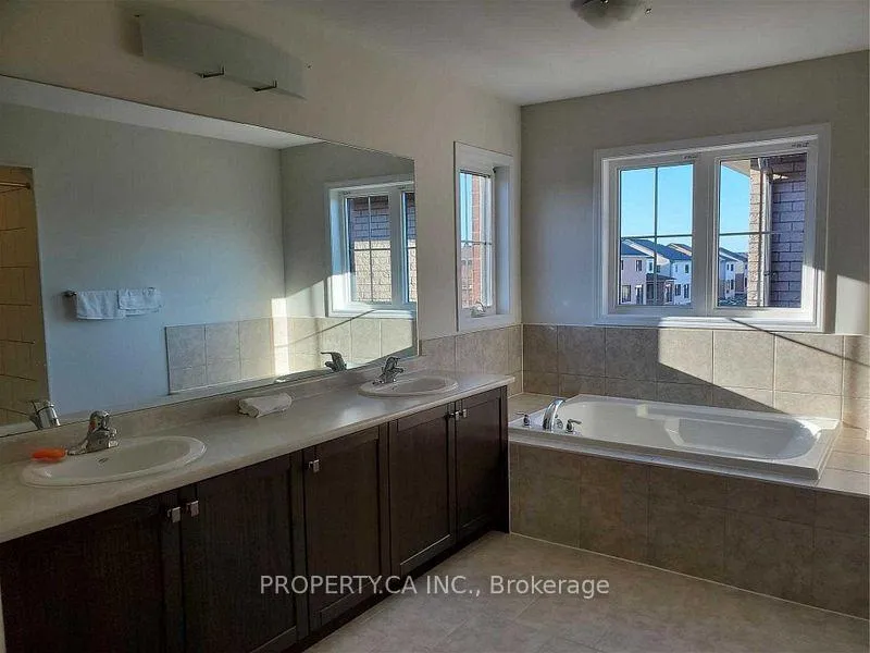 Photo 13 of 64 Cactus Crescent, Hamilton, Rural Stoney Creek — HOMEH
