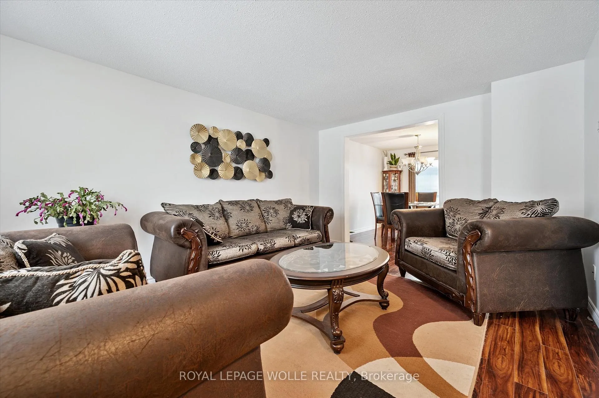 Photo 11 of 23 Tamvale Crescent, Kitchener — HOMEH