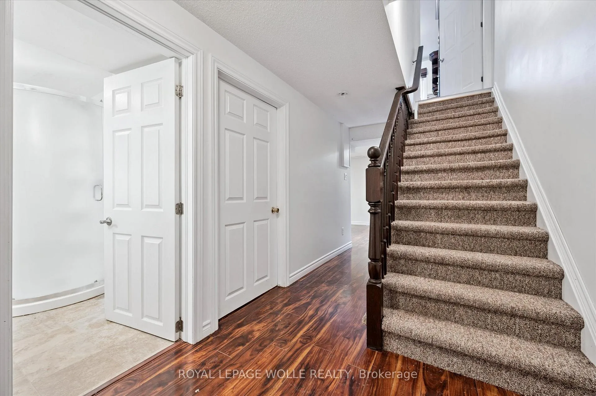 Photo 28 of 23 Tamvale Crescent, Kitchener — HOMEH