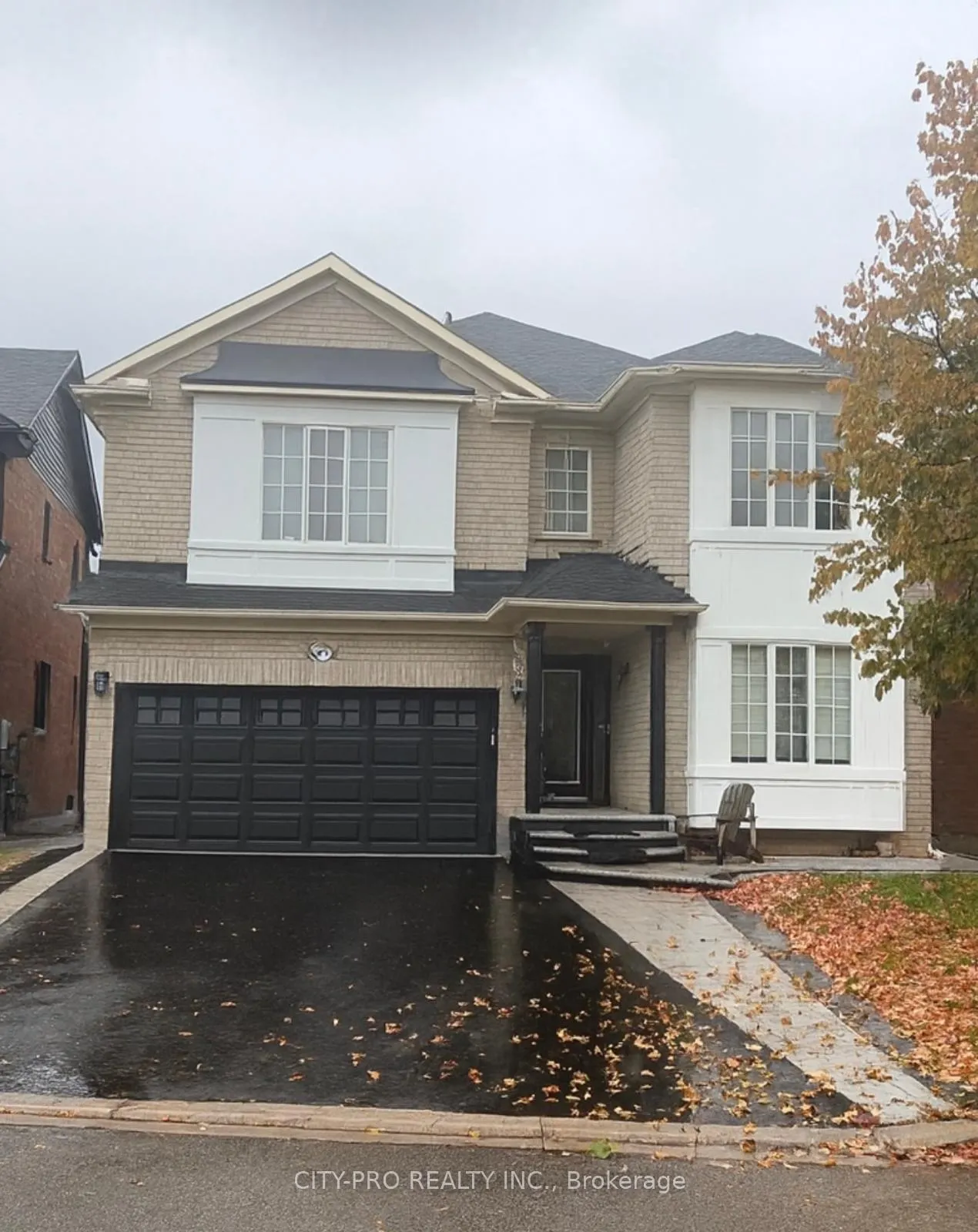 Photo 1 of 85 Bonistel Crescent, Brampton, Fletcher's Meadow — HOMEH