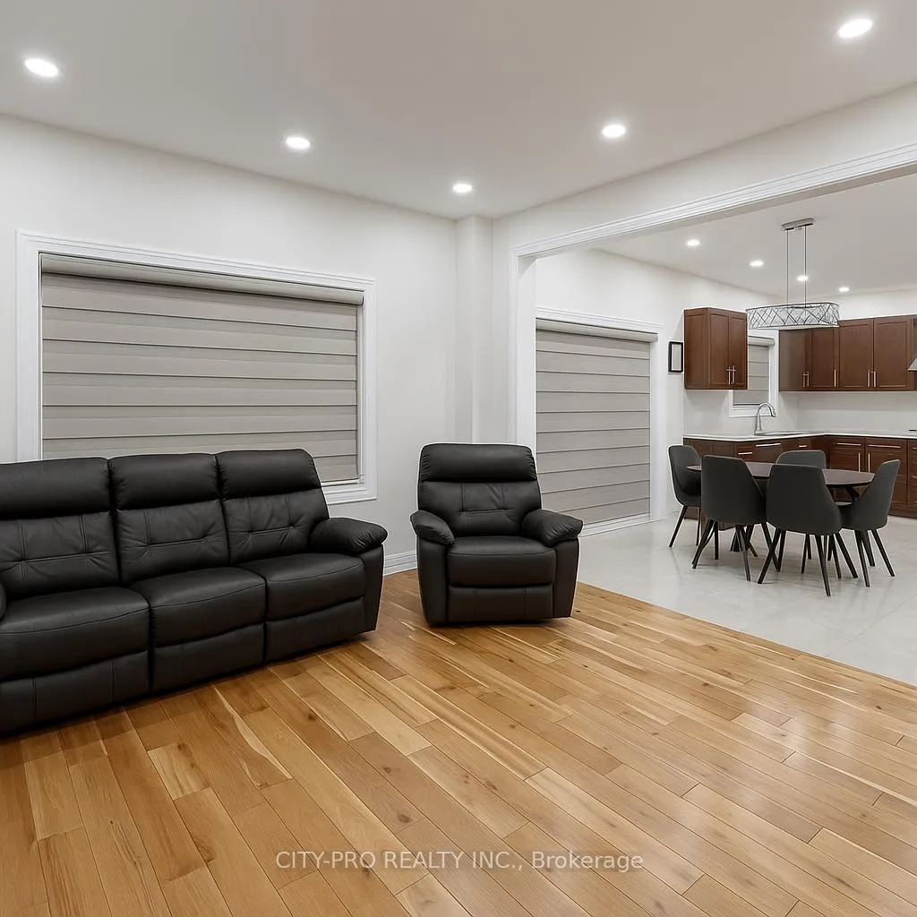 Photo 8 of 85 Bonistel Crescent, Brampton, Fletcher's Meadow — HOMEH
