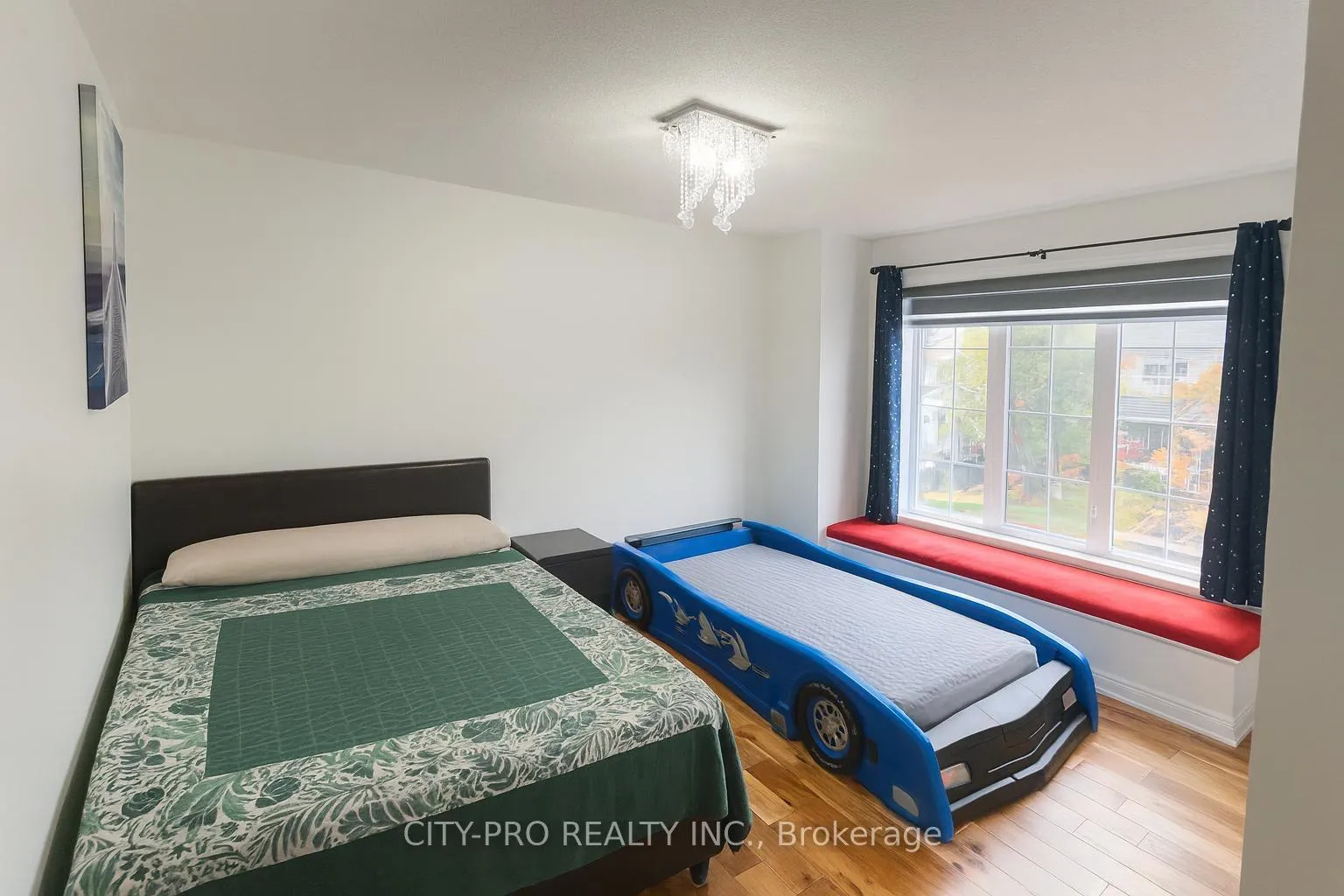 Photo 27 of 85 Bonistel Crescent, Brampton, Fletcher's Meadow — HOMEH