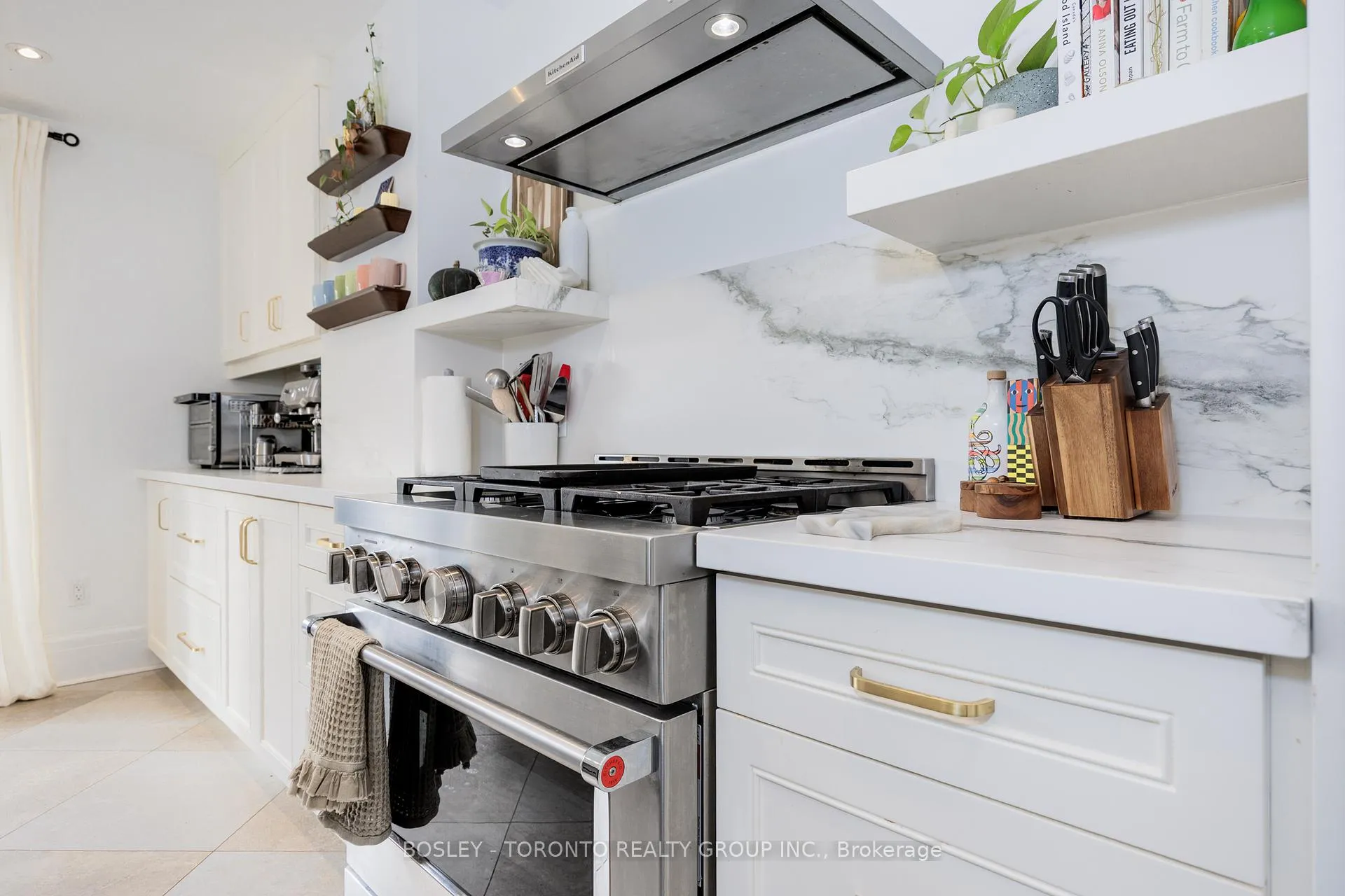 Photo 12 of Unit Main, 164 Hamilton Street, Toronto, South Riverdale — HOMEH
