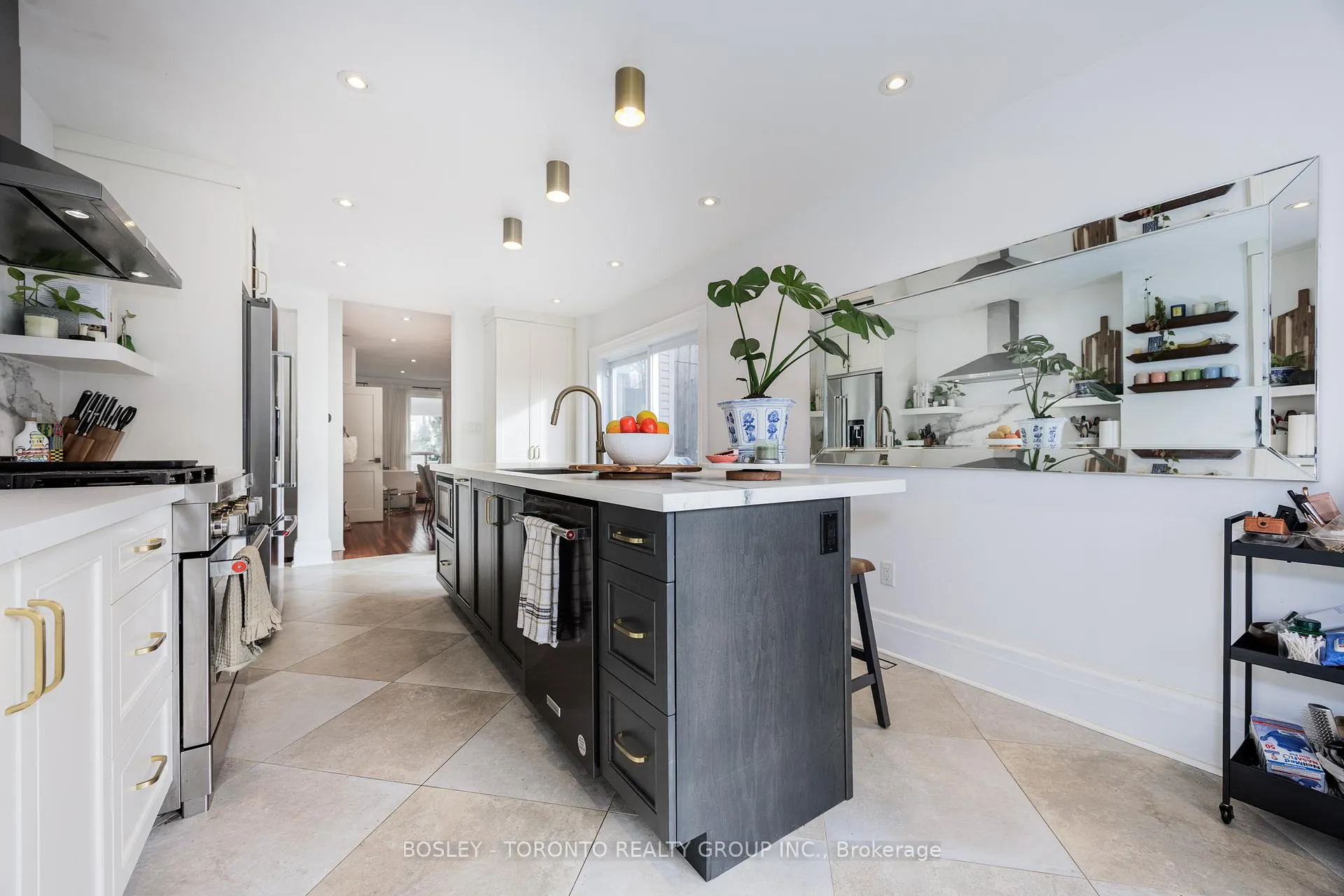 Photo 13 of Unit Main, 164 Hamilton Street, Toronto, South Riverdale — HOMEH