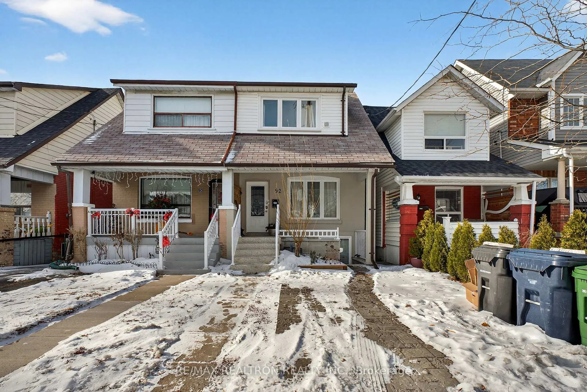 Front of 92 Donlands Avenue