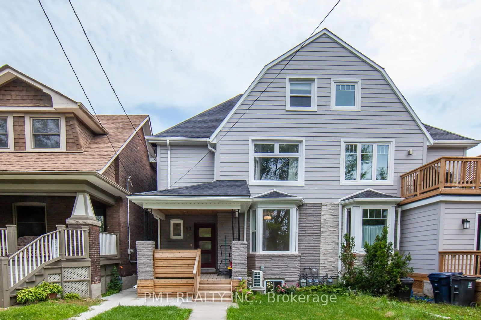 Photo 1 of Unit C, 17 Lockwood Road, Toronto, The Beaches — HOMEH