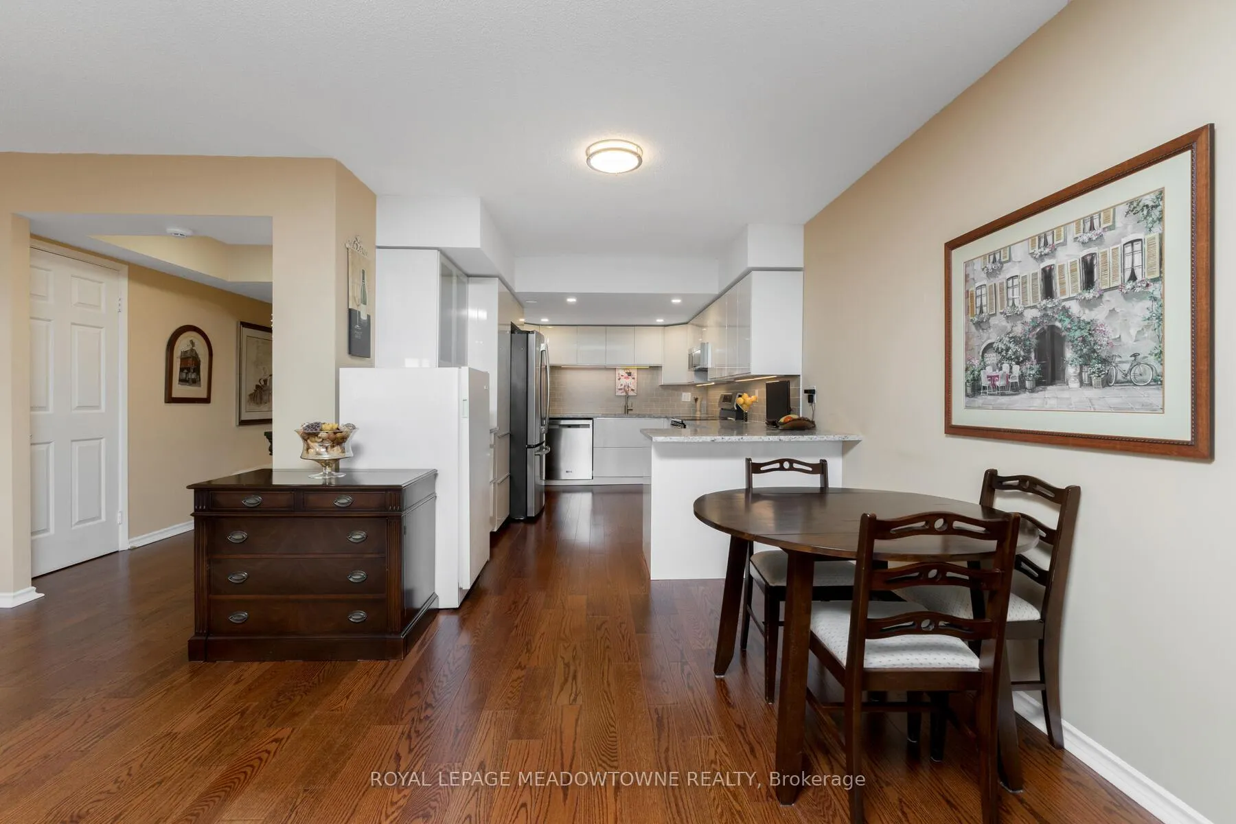 Photo 10 of Unit 1102, 310 Mill Street S, Brampton, Brampton South — HOMEH