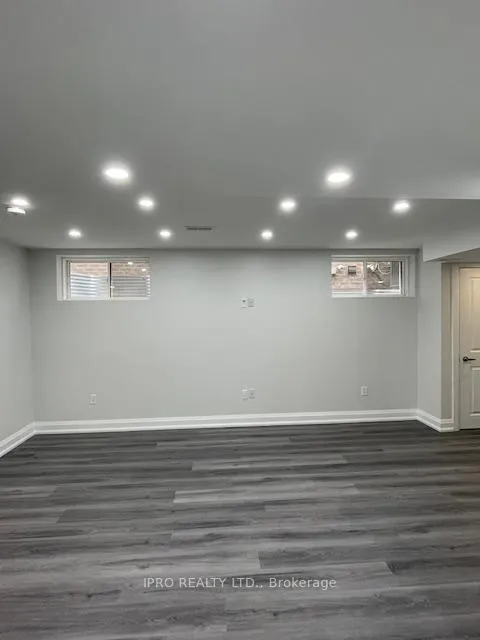Photo 3 of Unit Bsmt, 30 Dalbeattie Drive, Brampton, Bram West — HOMEH