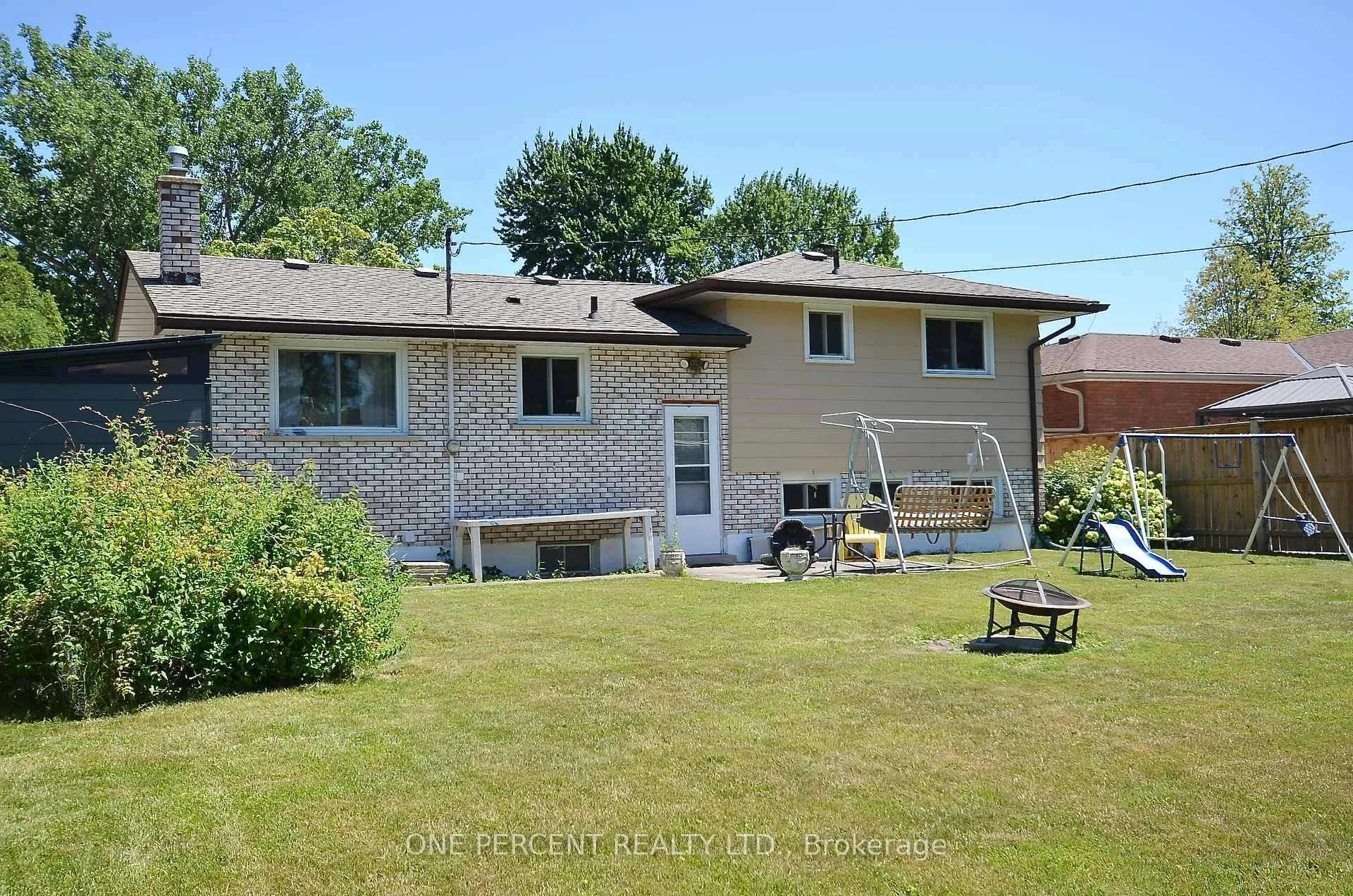 Photo 11 of 43 Loyalist Drive, Welland, Prince Charles — HOMEH