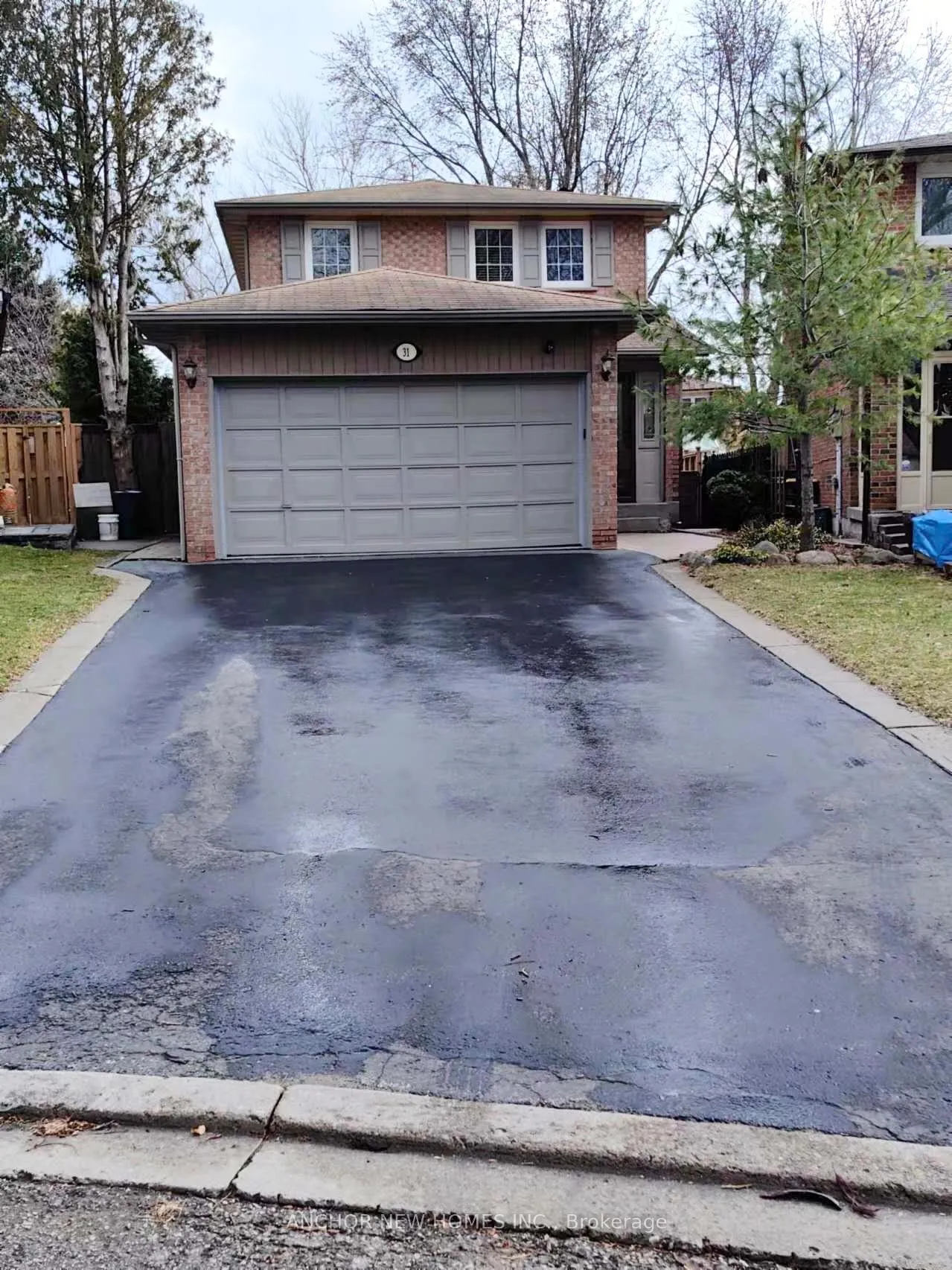 Front of Unit Basement, 31 Richwood Drive