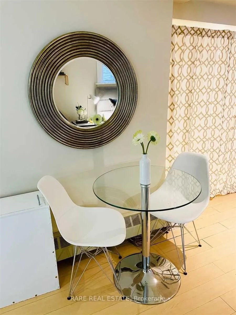 Photo 9 of Unit Lower, 26 Pine Avenue, Toronto, The Beaches — HOMEH
