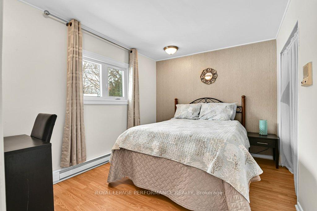 Photo 9 of 131 Sunning Hills Crescent, Ottawa, Constance Bay — HOMEH