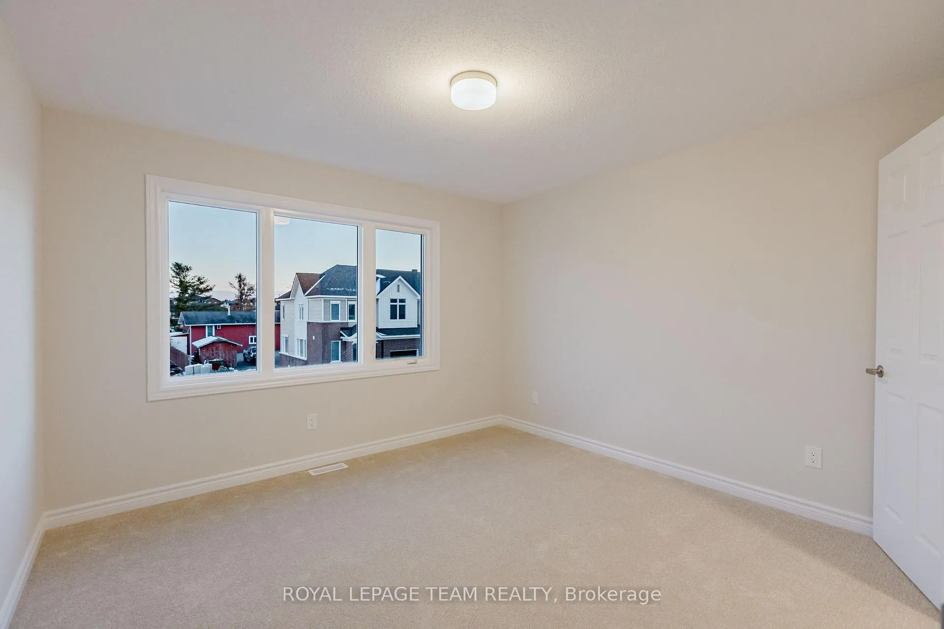 Photo 20 of 180 Ryan Reynolds Way, Ottawa, Avalon West — HOMEH