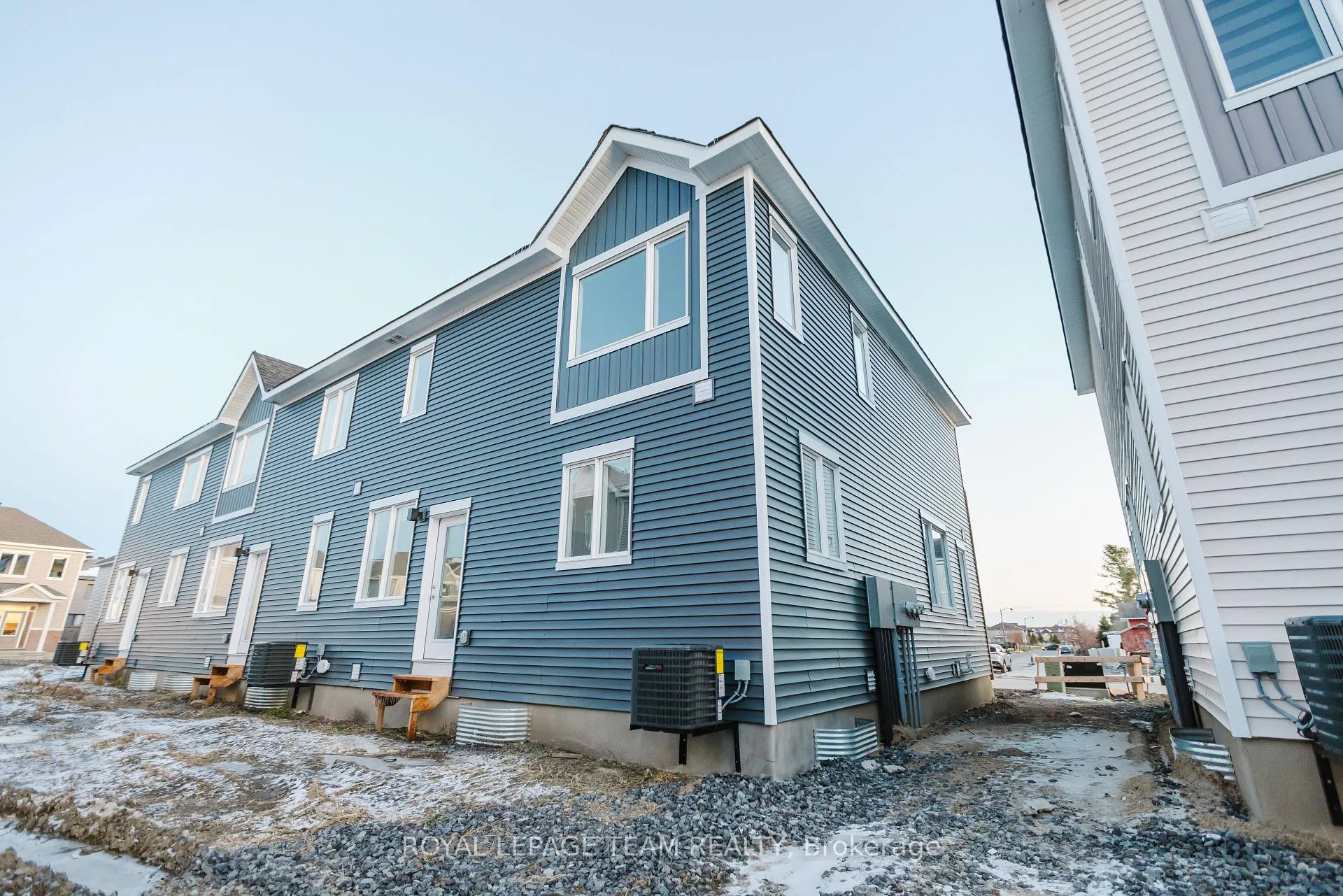 Photo 30 of 180 Ryan Reynolds Way, Ottawa, Avalon West — HOMEH