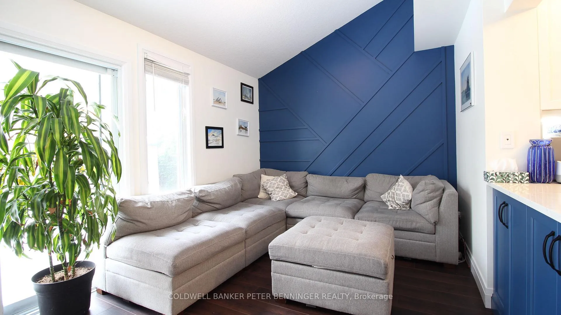 Photo 12 of Unit A, 410 Tealby Crescent, Waterloo — HOMEH