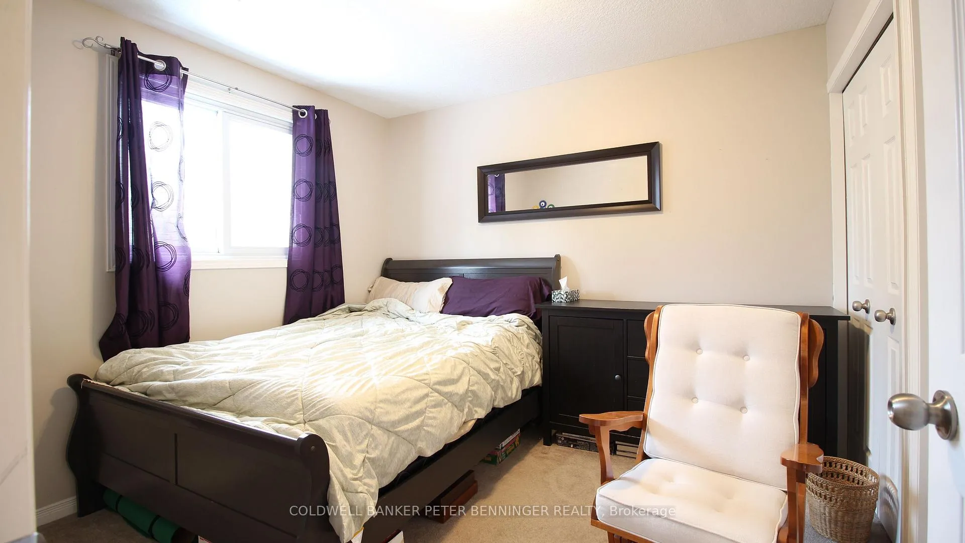 Photo 19 of Unit A, 410 Tealby Crescent, Waterloo — HOMEH