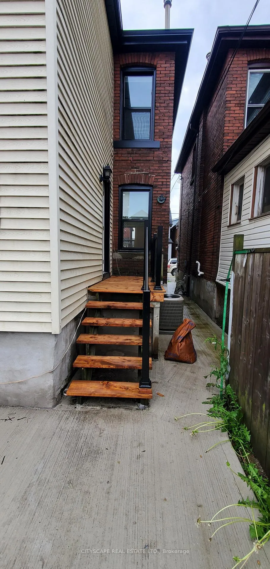 Photo 13 of 743 Canon Street E, Hamilton, Industrial Sector — HOMEH