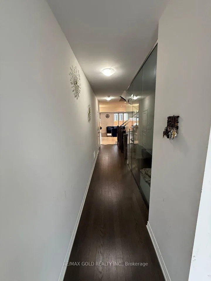 Photo 4 of 55 Calabria Drive, Caledon, Rural Caledon — HOMEH