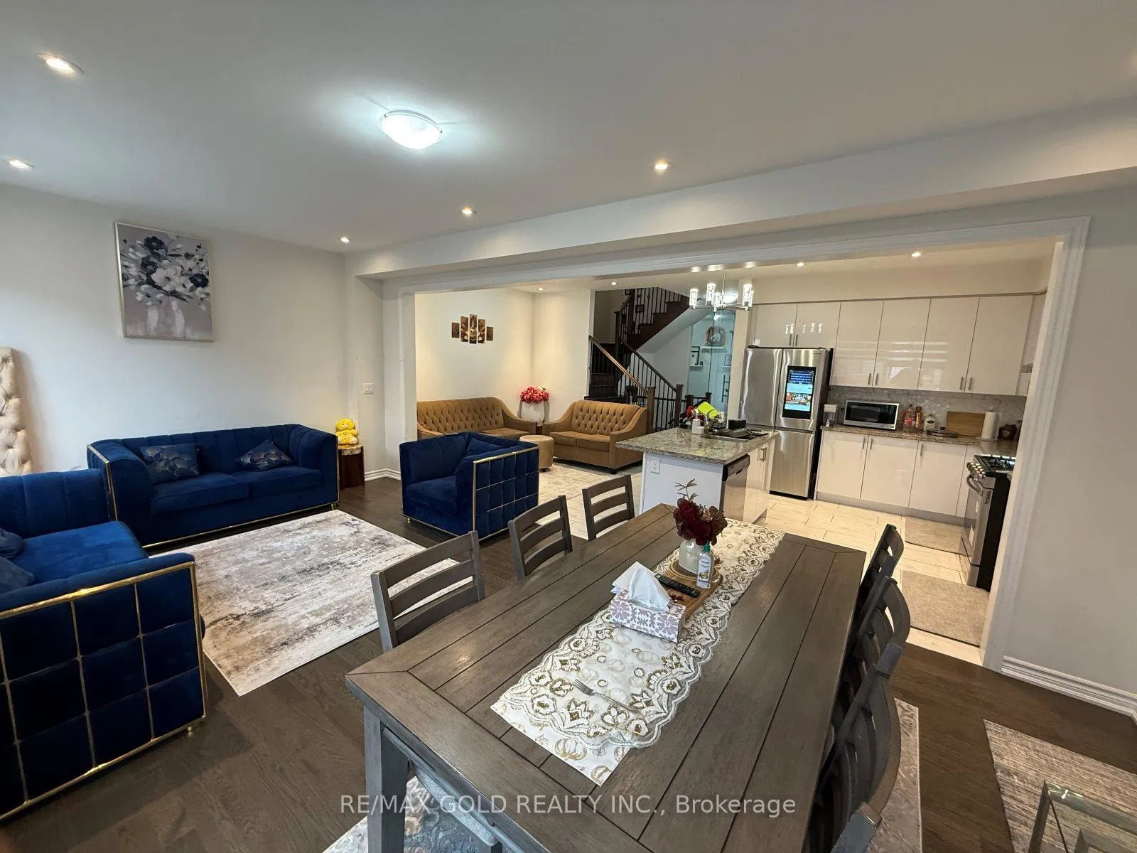Photo 8 of 55 Calabria Drive, Caledon, Rural Caledon — HOMEH