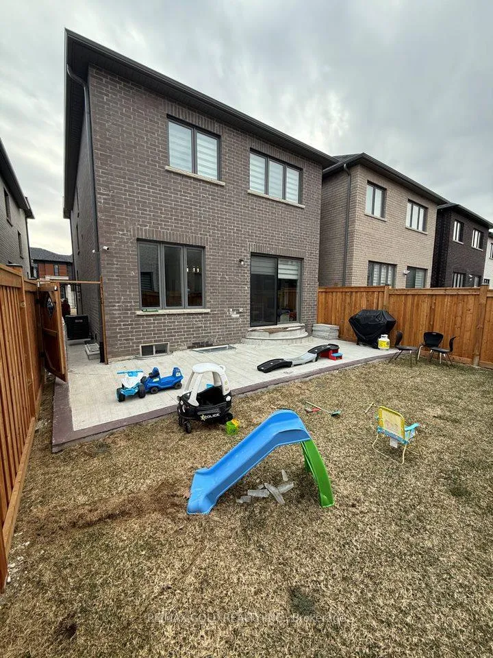 Photo 47 of 55 Calabria Drive, Caledon, Rural Caledon — HOMEH
