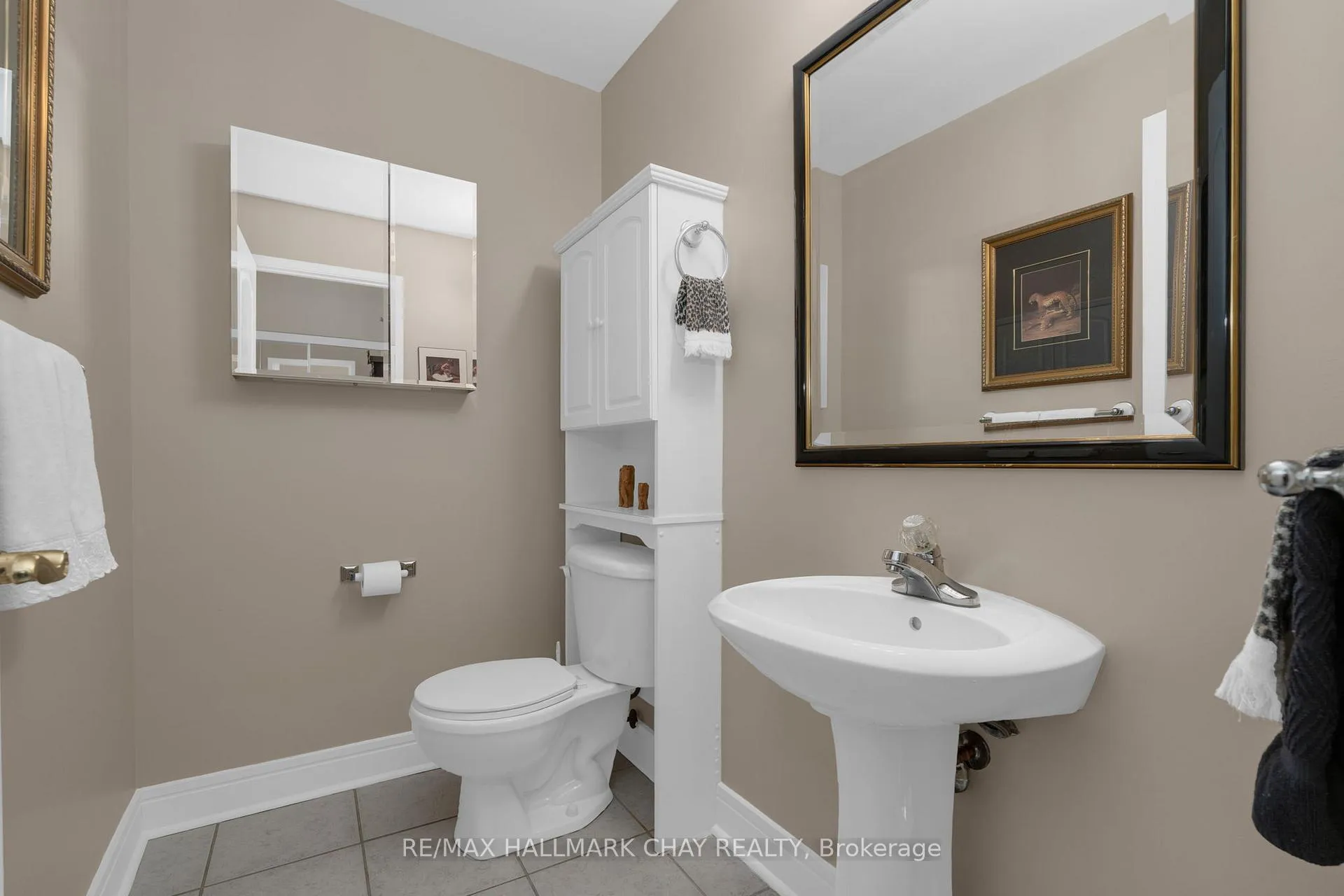 Photo 19 of Unit 1108, 2 Toronto Street, Barrie, Lakeshore — HOMEH