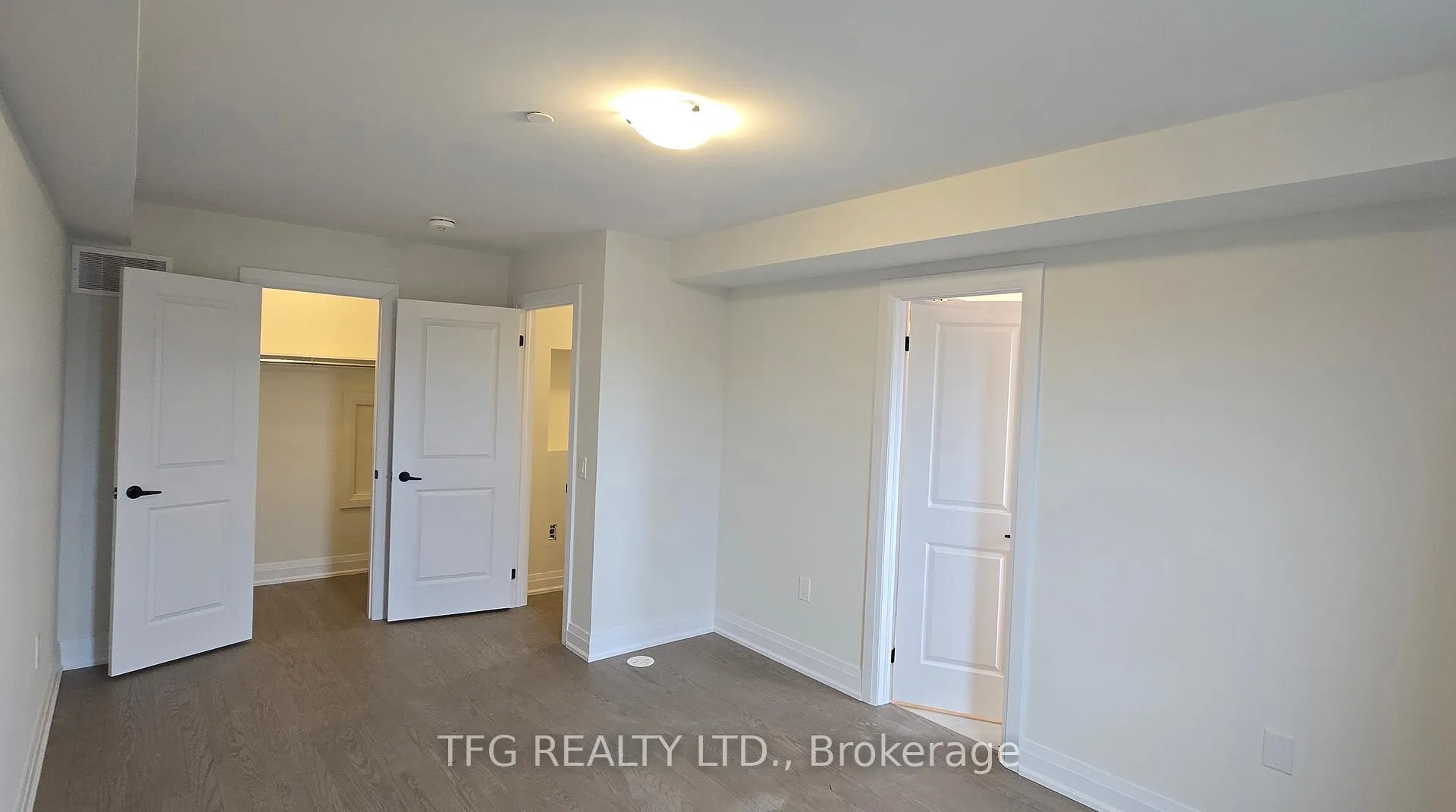 Photo 6 of Unit 9, 35 Marret Lane, Clarington, Rural Clarington — HOMEH