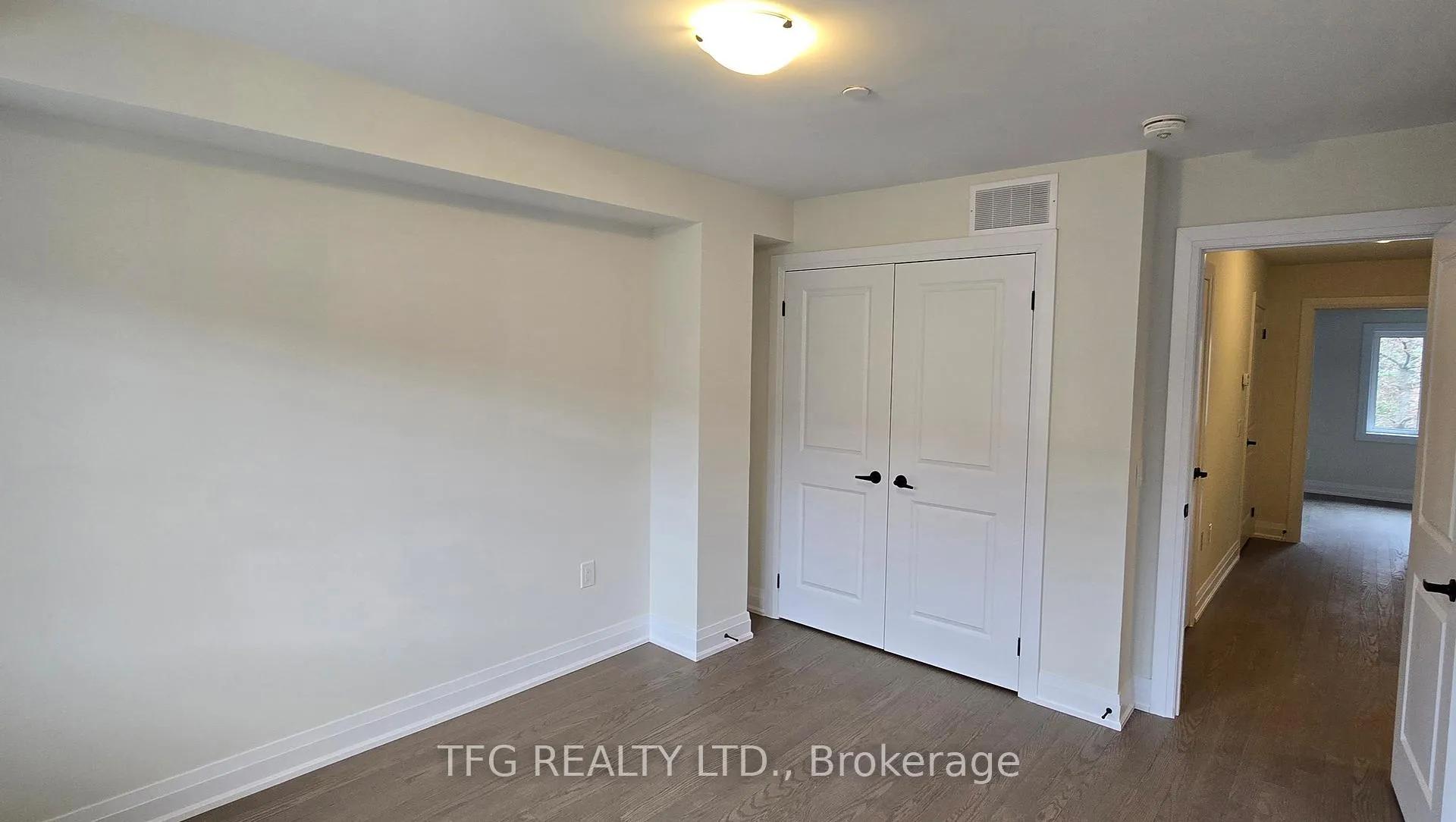 Photo 11 of Unit 9, 35 Marret Lane, Clarington, Rural Clarington — HOMEH