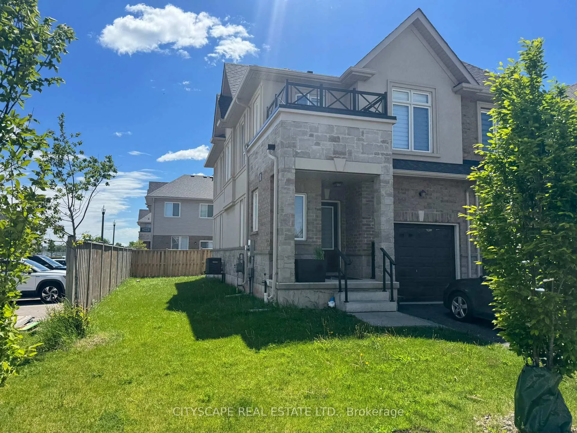 Photo 4 of 30 Foothills Lane, Hamilton, Stoney Creek — HOMEH