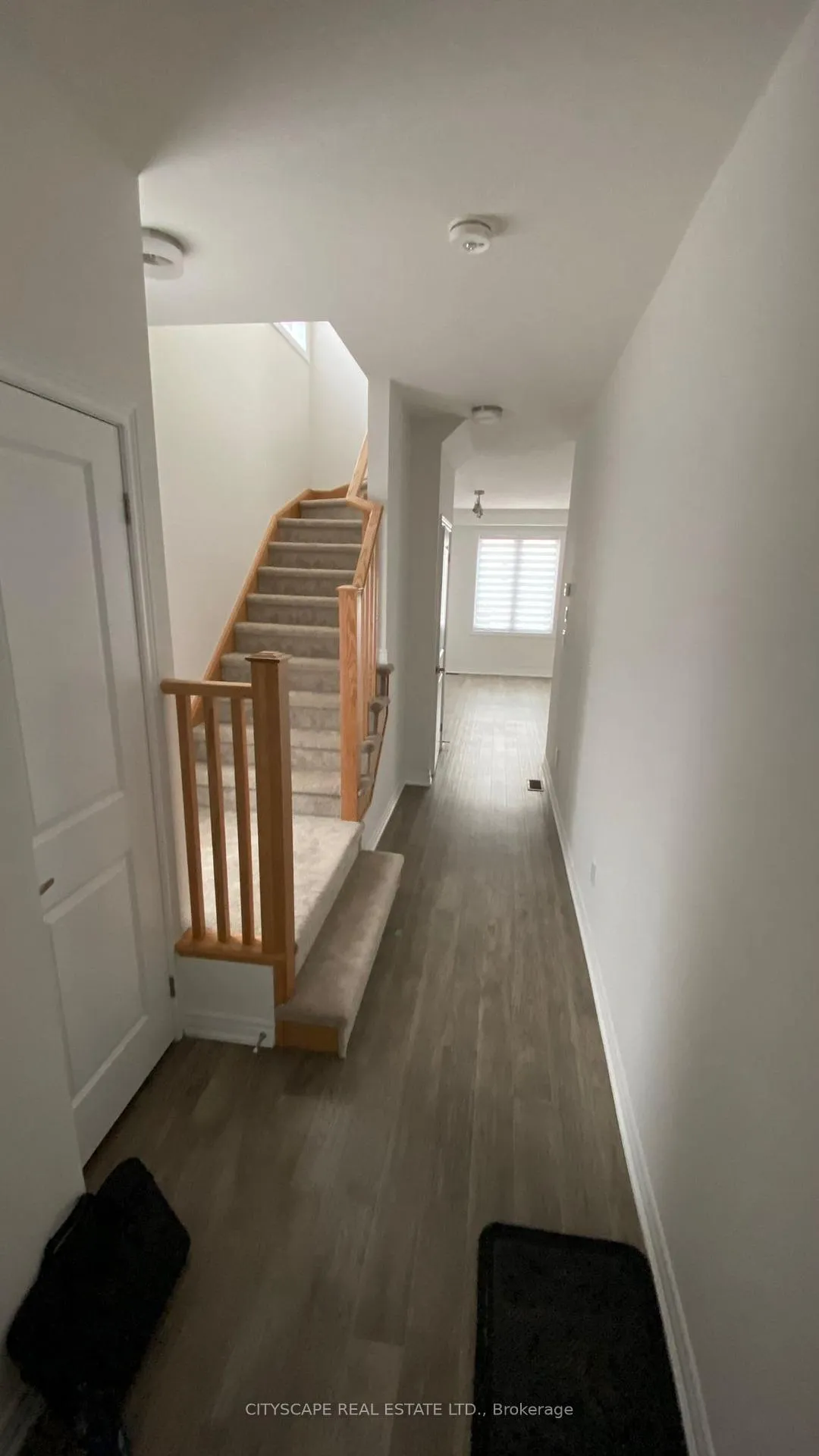 Photo 6 of 30 Foothills Lane, Hamilton, Stoney Creek — HOMEH