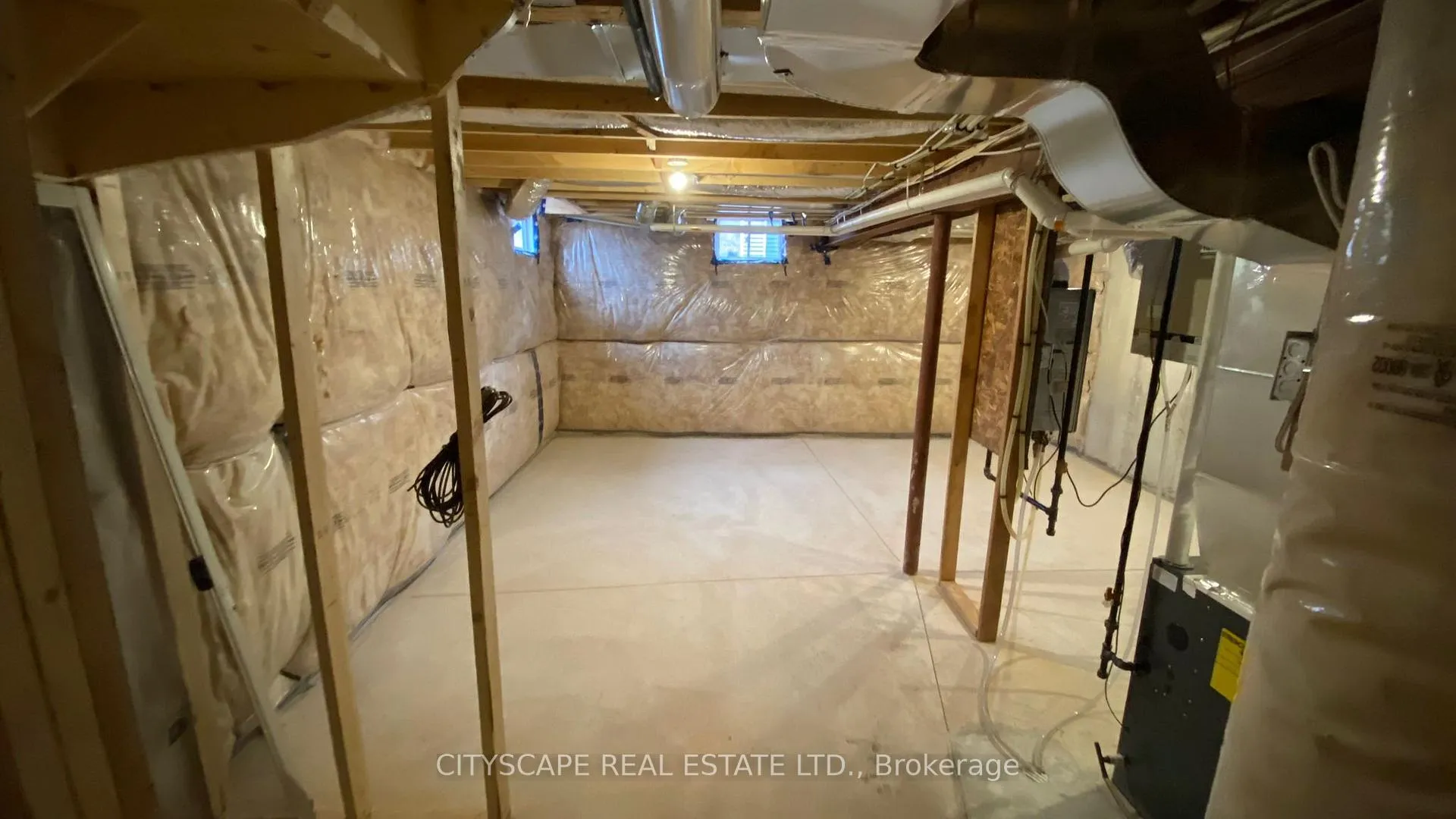 Photo 27 of 30 Foothills Lane, Hamilton, Stoney Creek — HOMEH
