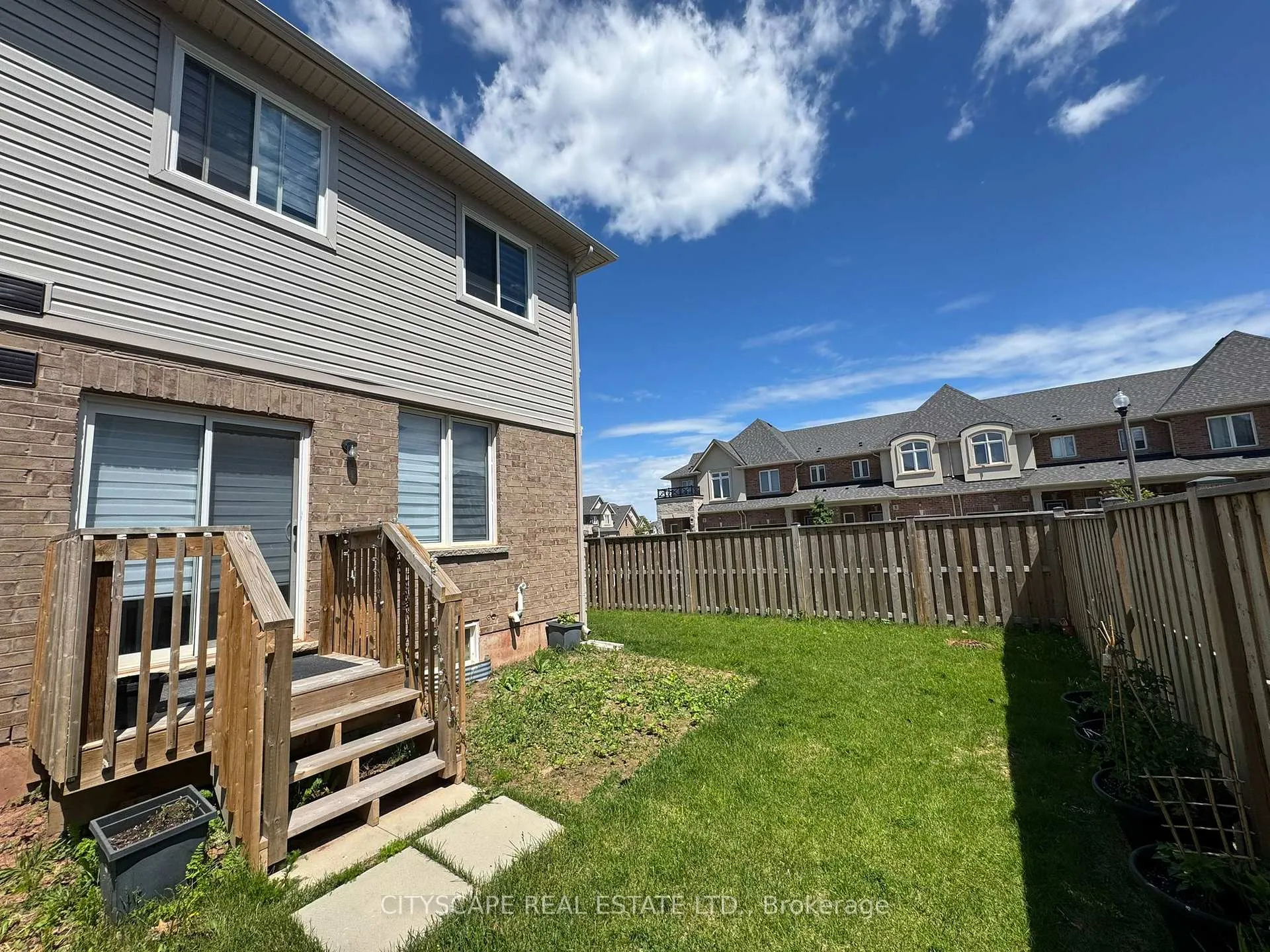 Photo 29 of 30 Foothills Lane, Hamilton, Stoney Creek — HOMEH