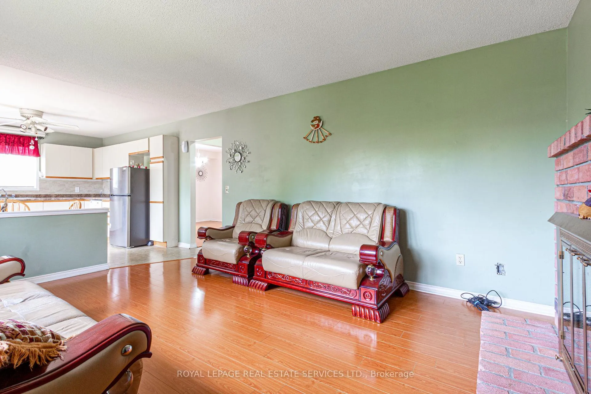 Photo 19 of 111 Strawberry Drive, Hamilton, Riverdale — HOMEH