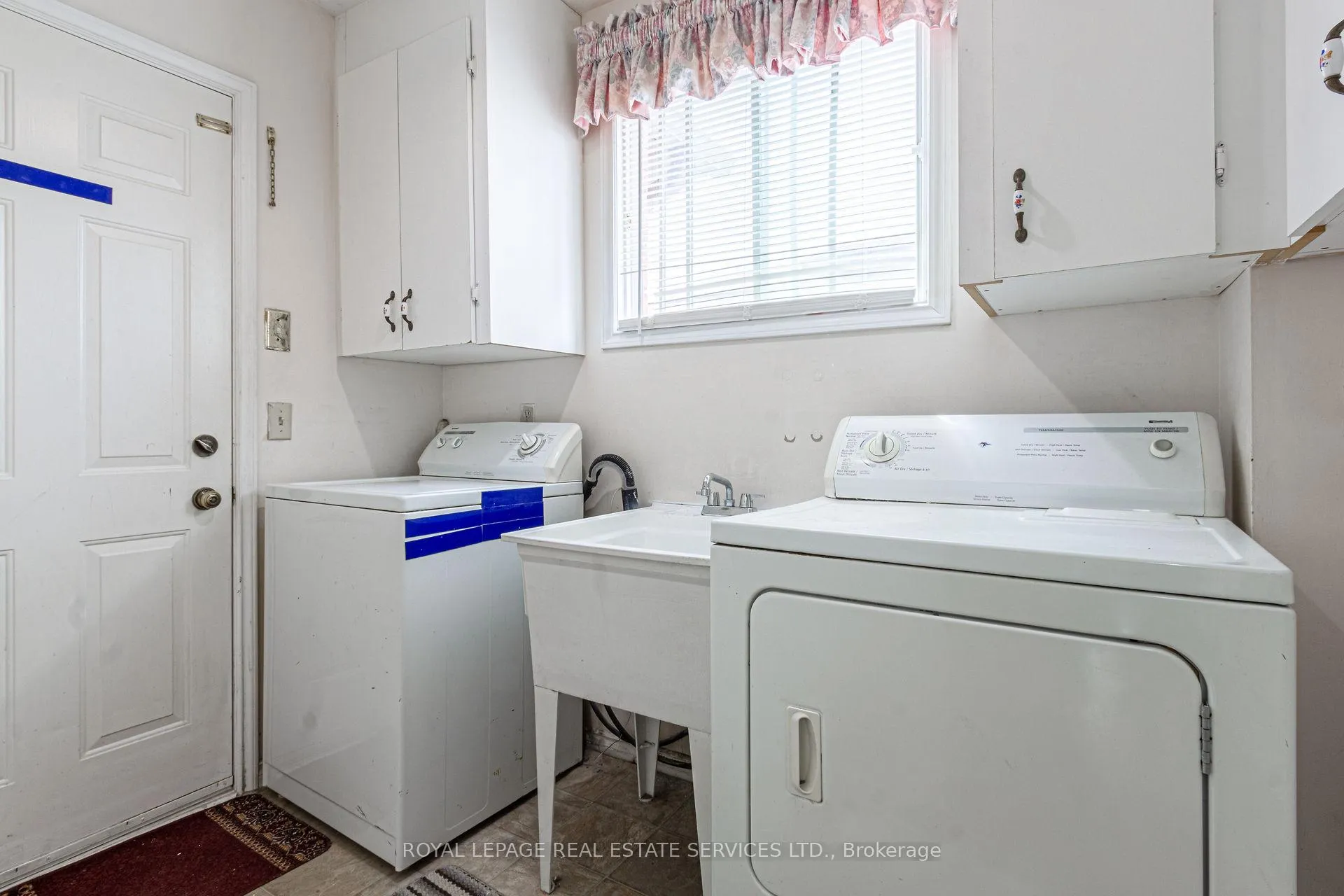Photo 23 of 111 Strawberry Drive, Hamilton, Riverdale — HOMEH