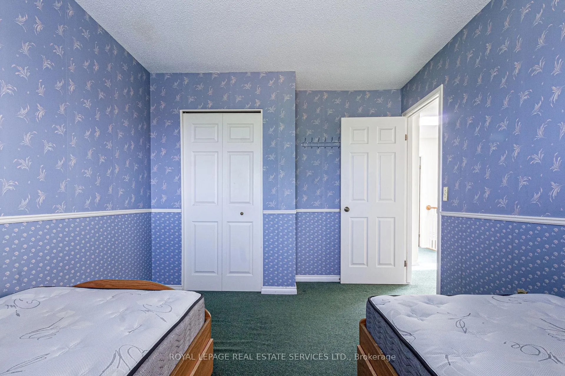 Photo 31 of 111 Strawberry Drive, Hamilton, Riverdale — HOMEH