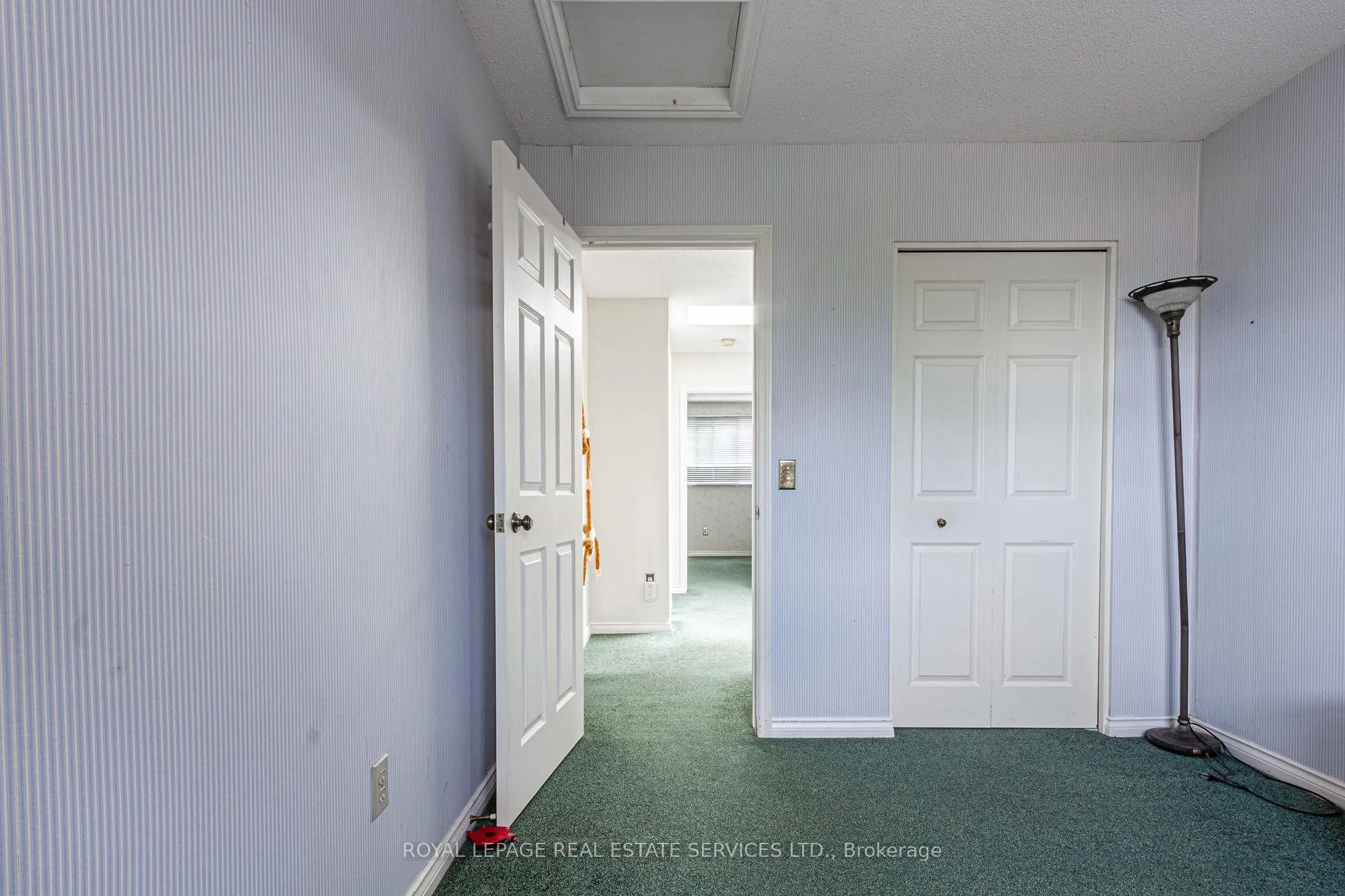 Photo 33 of 111 Strawberry Drive, Hamilton, Riverdale — HOMEH