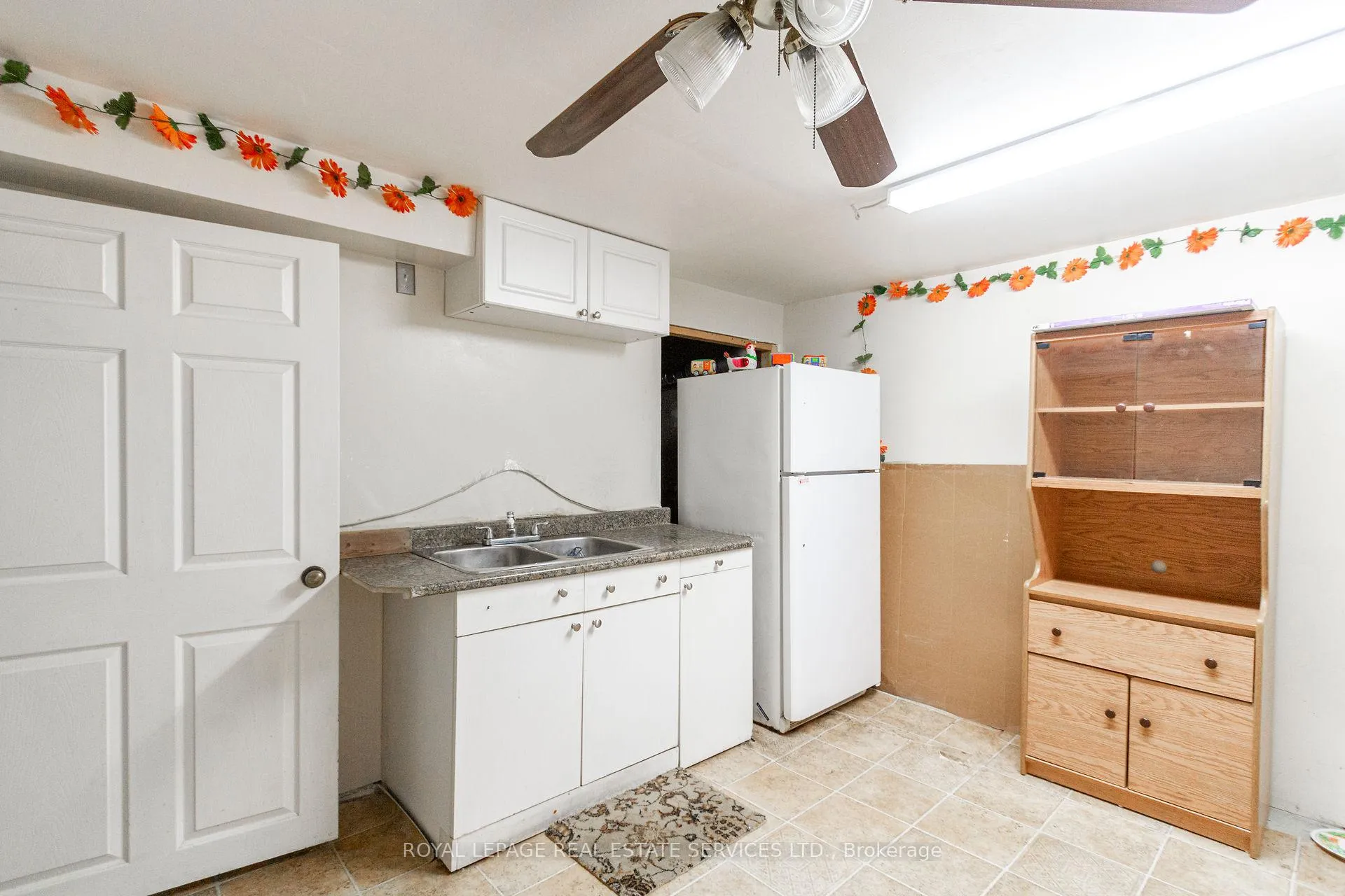 Photo 41 of 111 Strawberry Drive, Hamilton, Riverdale — HOMEH