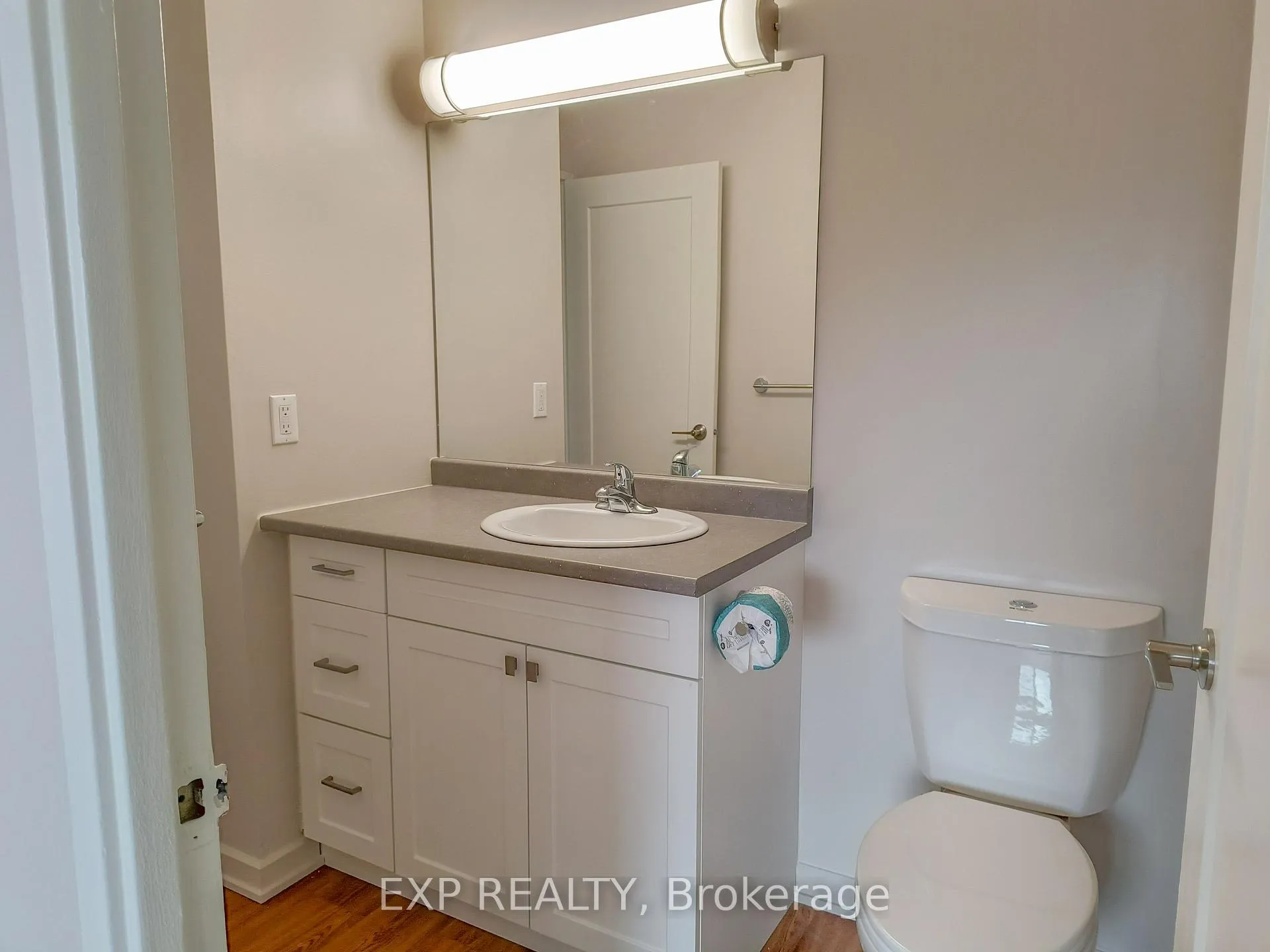 Photo 15 of Unit 3, 981 Gulf Place, Ottawa, Overbrook/Castle Heights — HOMEH