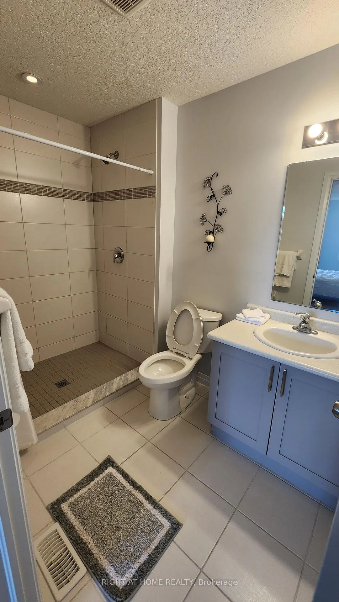 Photo 8 of Unit Main, 229 Tall Grass Crescent, Kitchener, Doon South — HOMEH