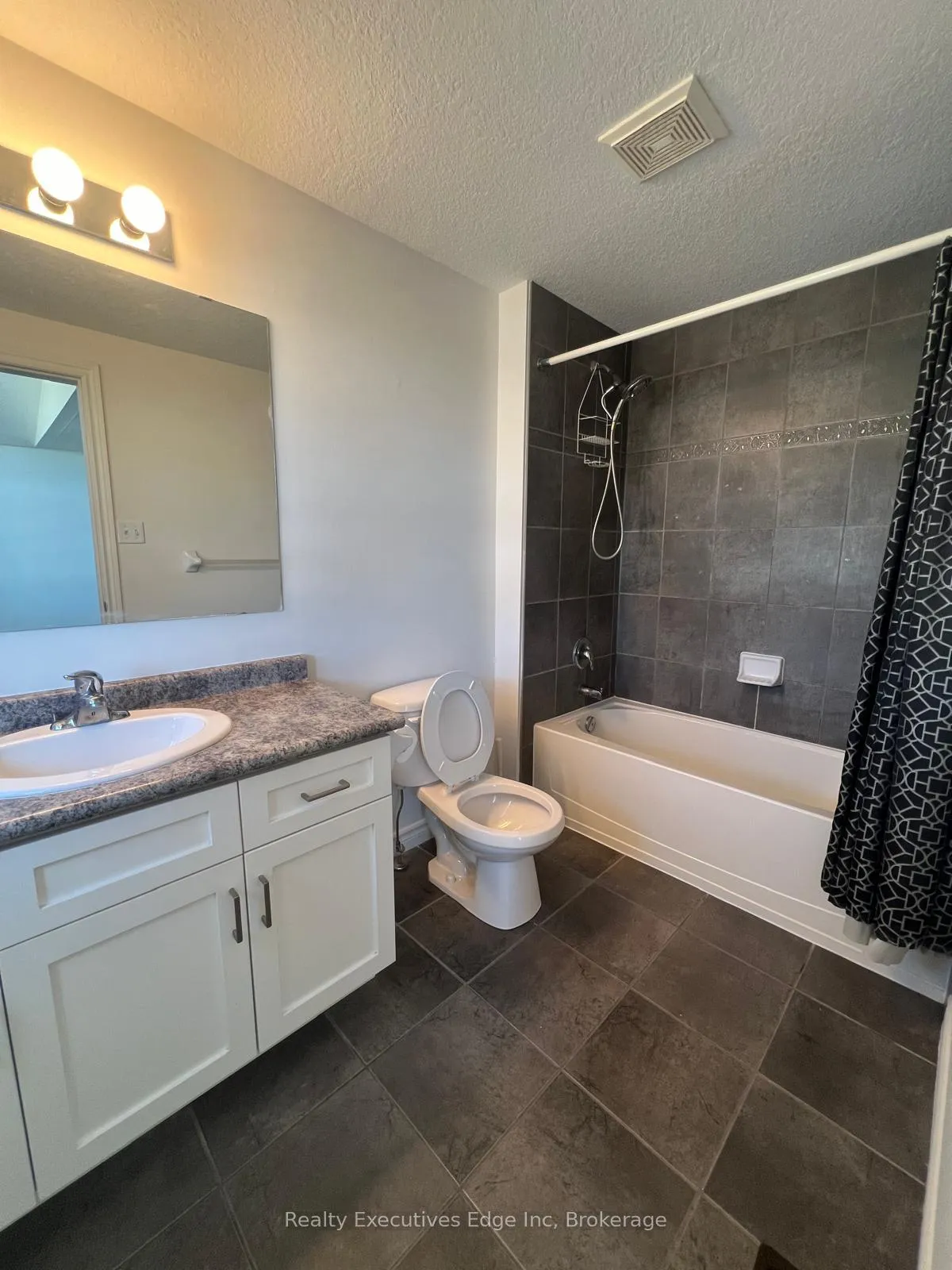 Photo 15 of 87 Mussen Street, Guelph, Victoria North — HOMEH