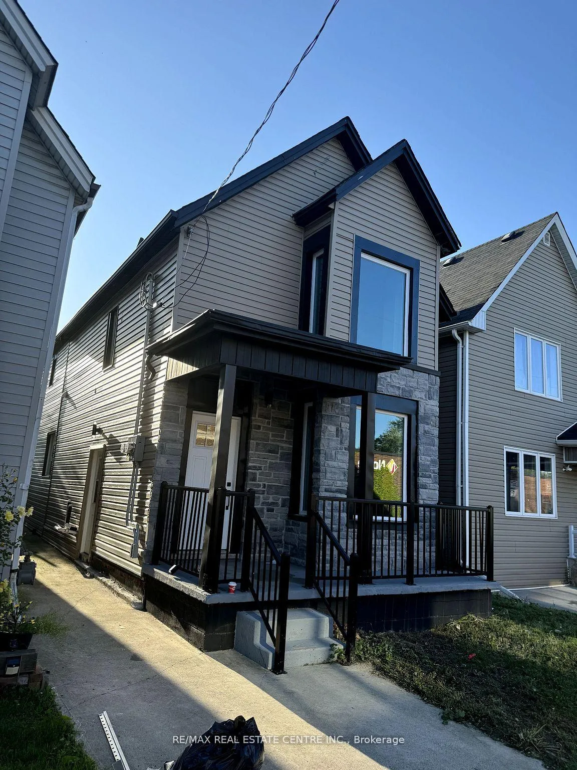 Photo 1 of 45 Leeming (BSMT) Street W, Hamilton, Landsdale — HOMEH