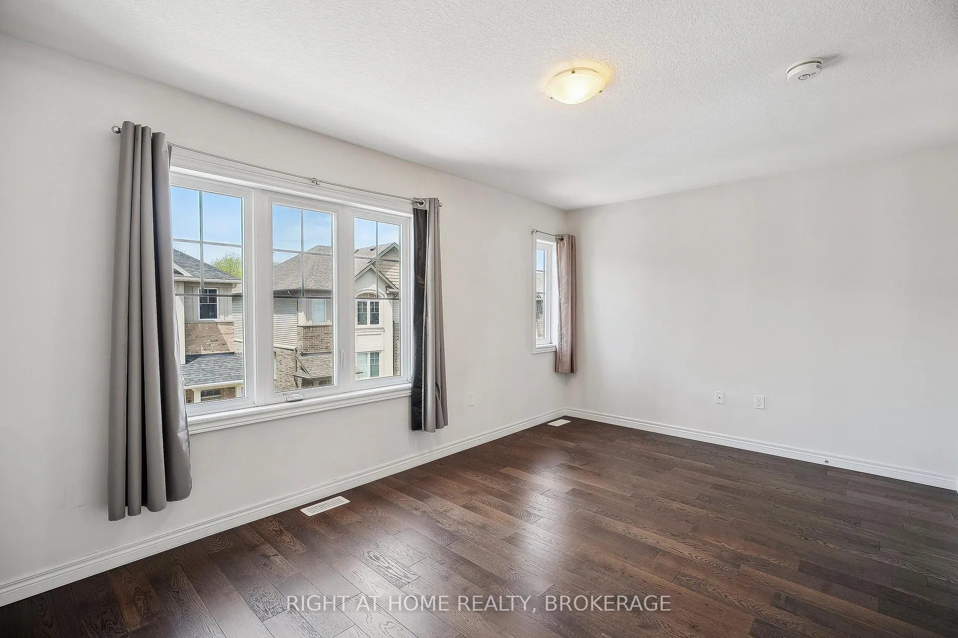 Photo 17 of 22 Barley Lane, Hamilton, Meadowlands — HOMEH