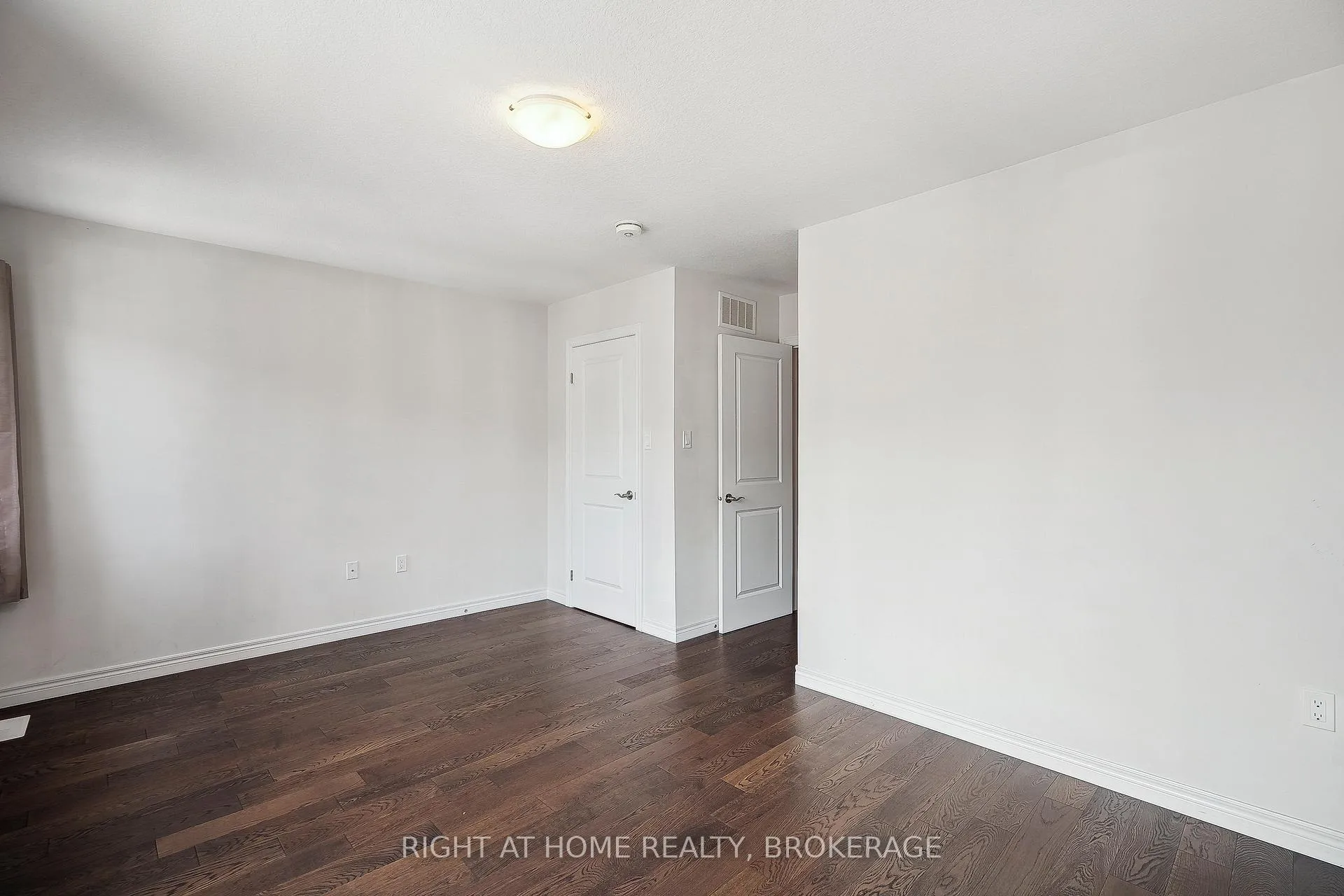 Photo 18 of 22 Barley Lane, Hamilton, Meadowlands — HOMEH
