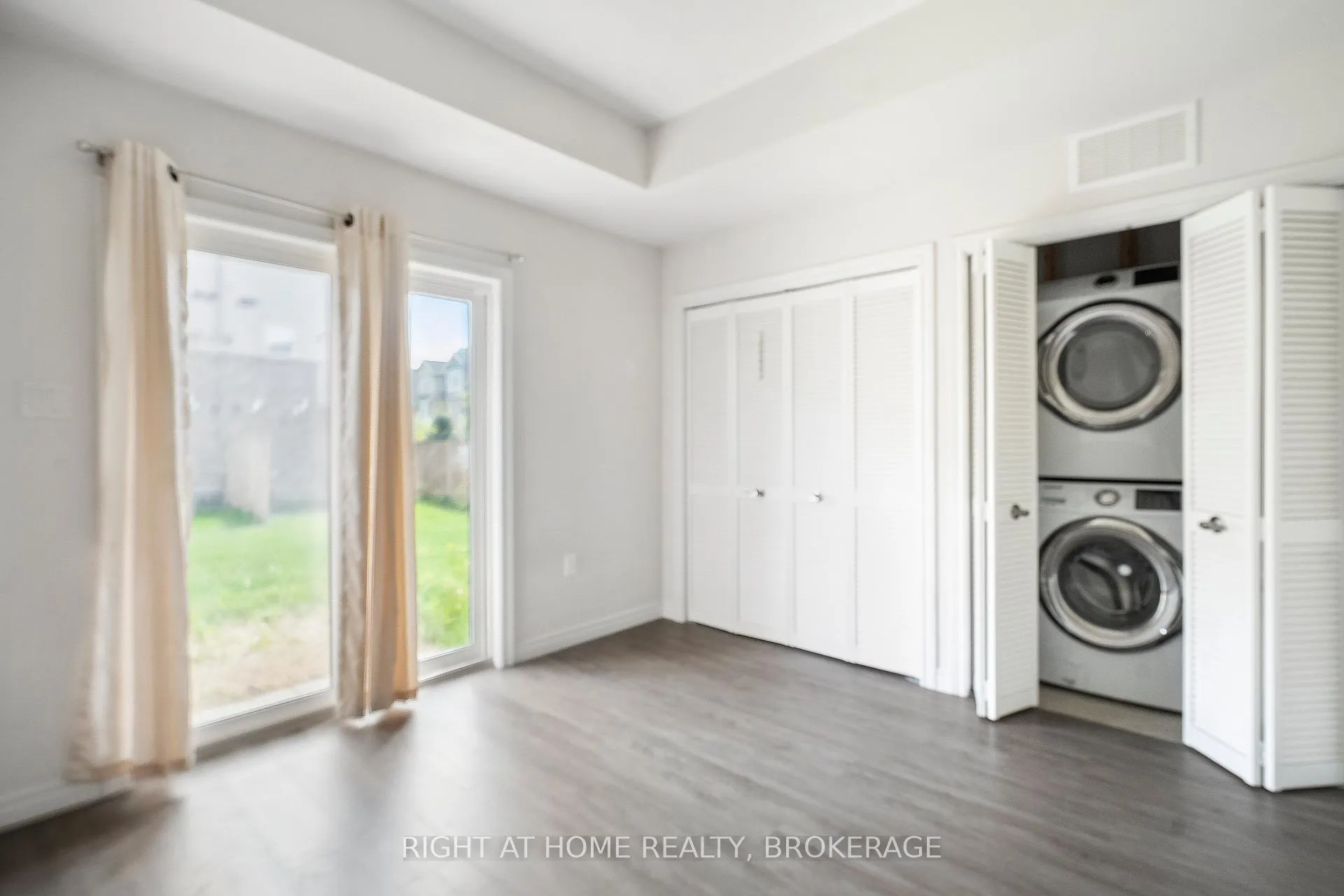 Photo 27 of 22 Barley Lane, Hamilton, Meadowlands — HOMEH