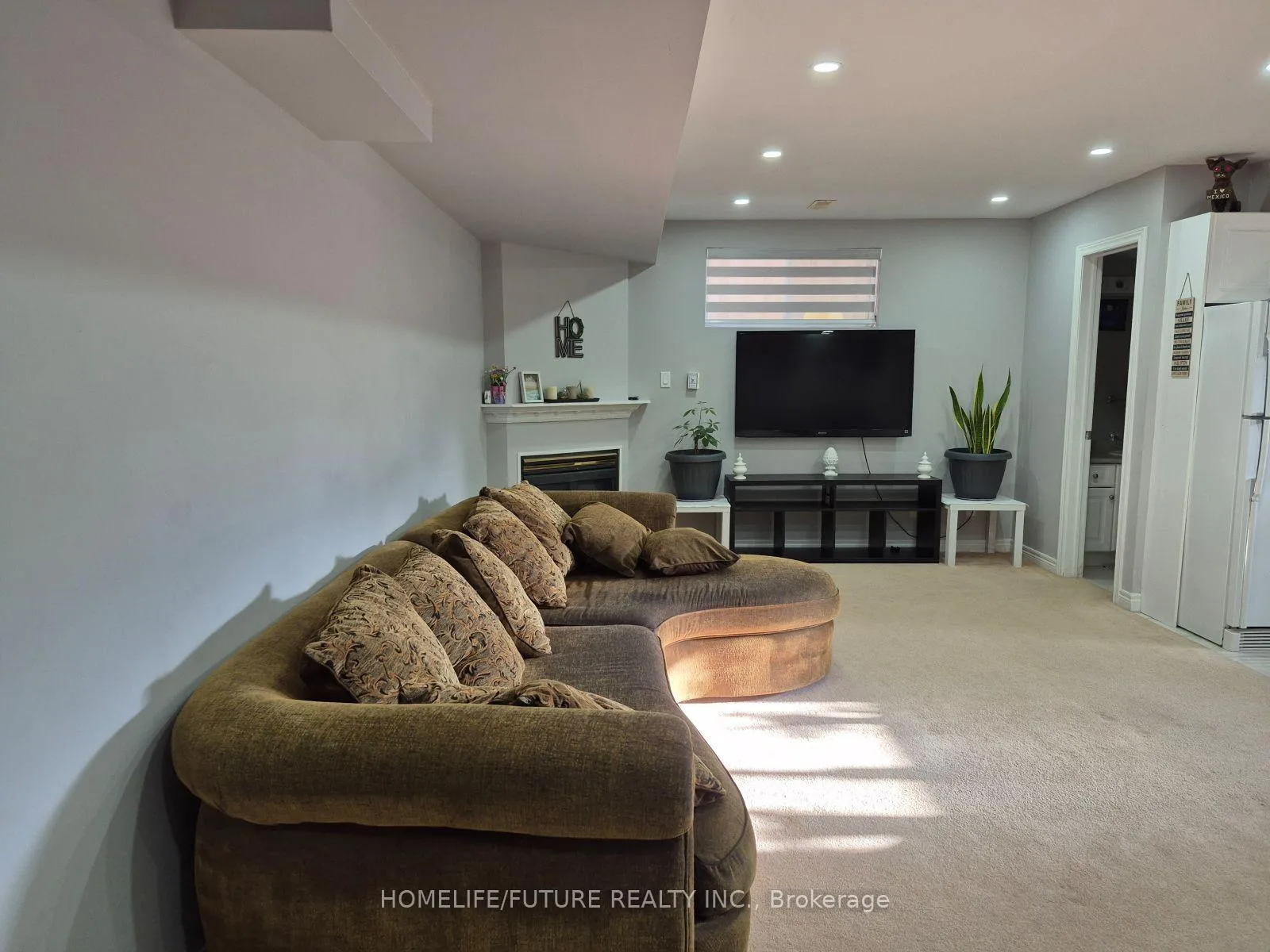 Photo 2 of Unit Bsmt, 1812 Woodview Avenue, Pickering, Highbush — HOMEH