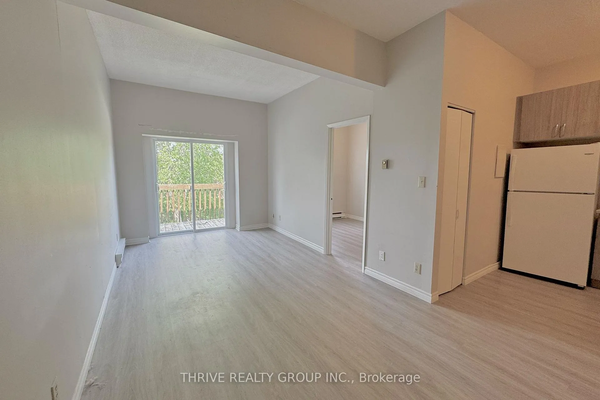 Photo 4 of Unit 9, 156 Main Street, Bluewater, Hay — HOMEH