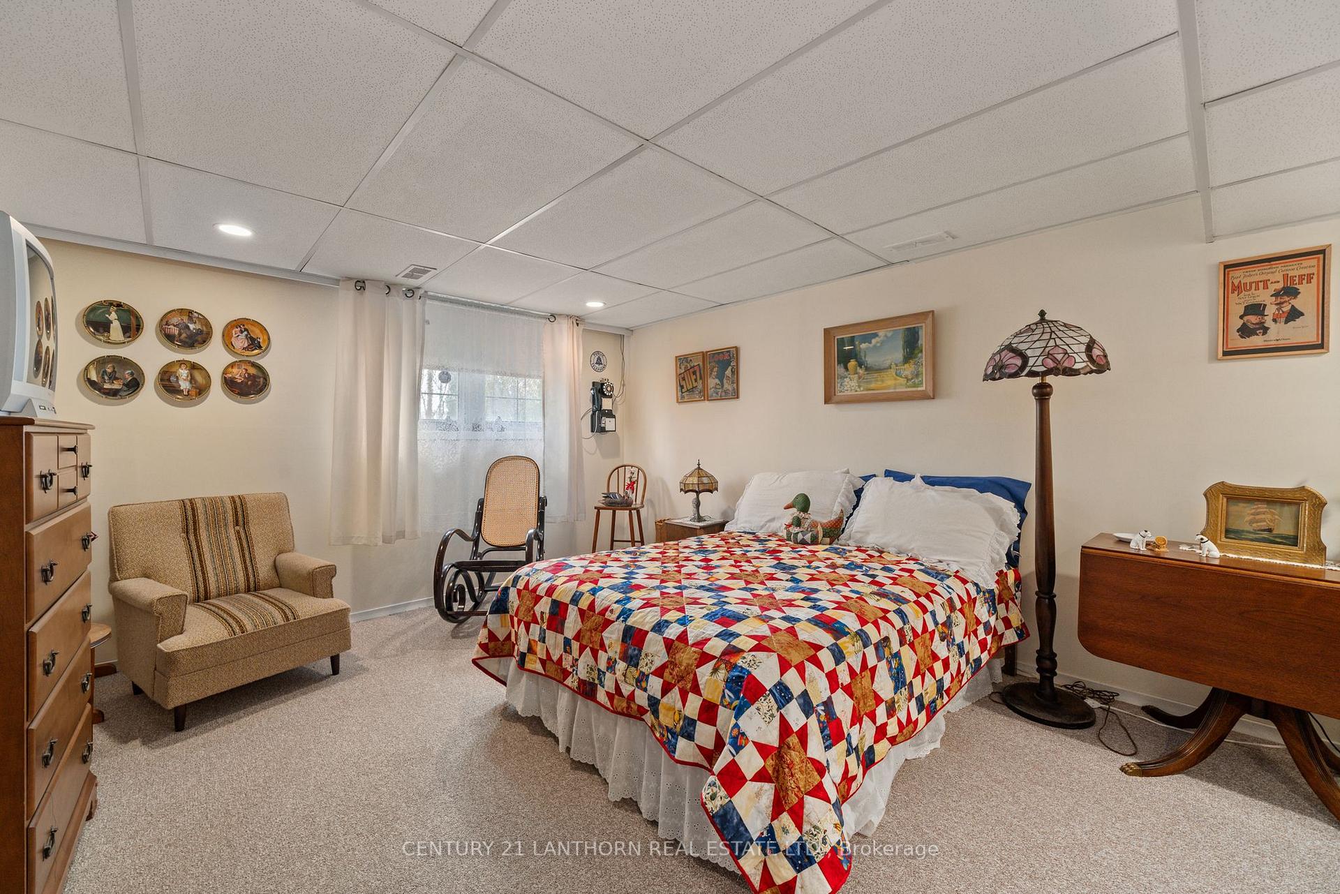 Photo 20 of 4 Hope Crescent, Belleville, Belleville Ward — HOMEH